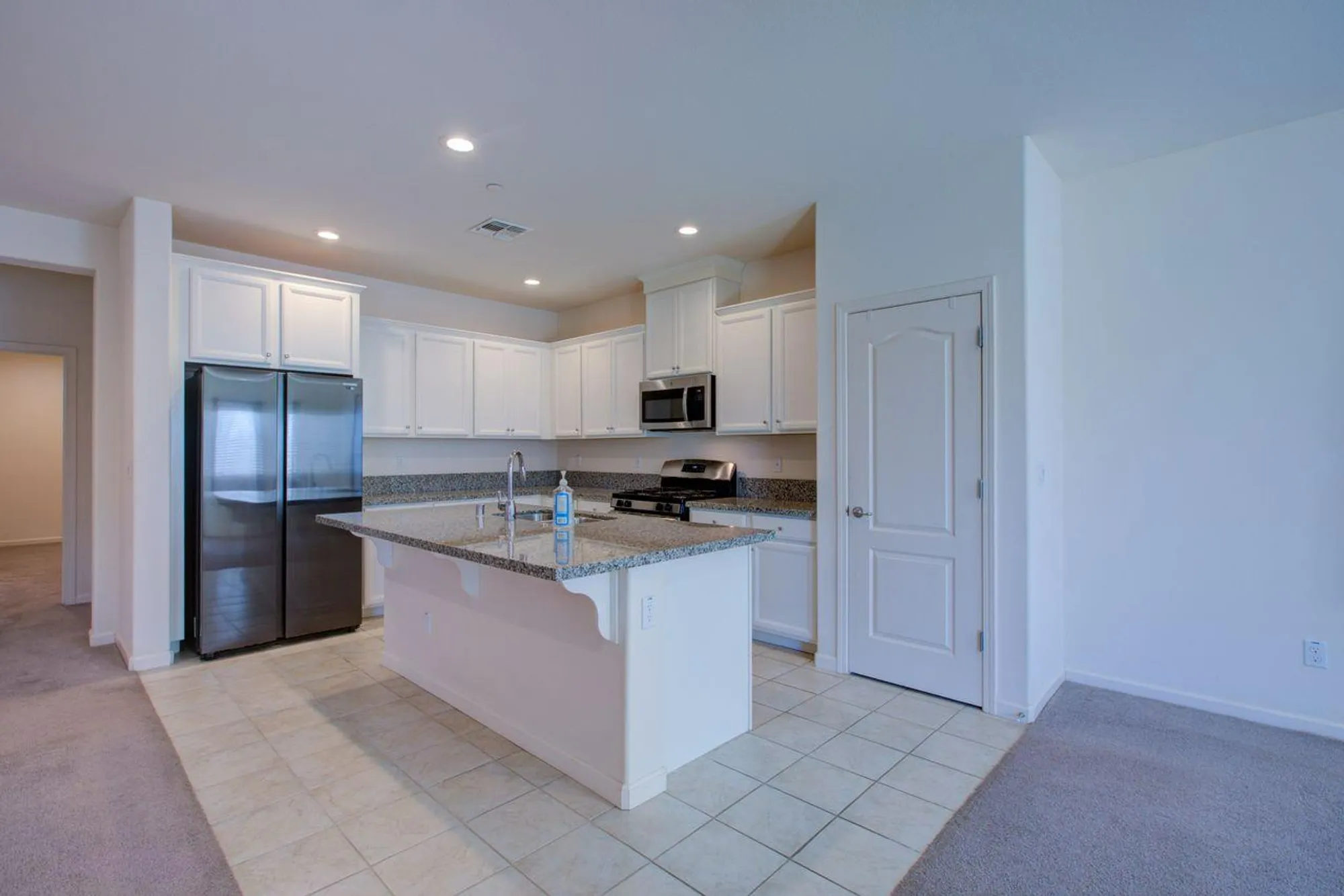 Property Slideshow image 10 of 44 | 608 machado st, Los Banos, CA, 93635