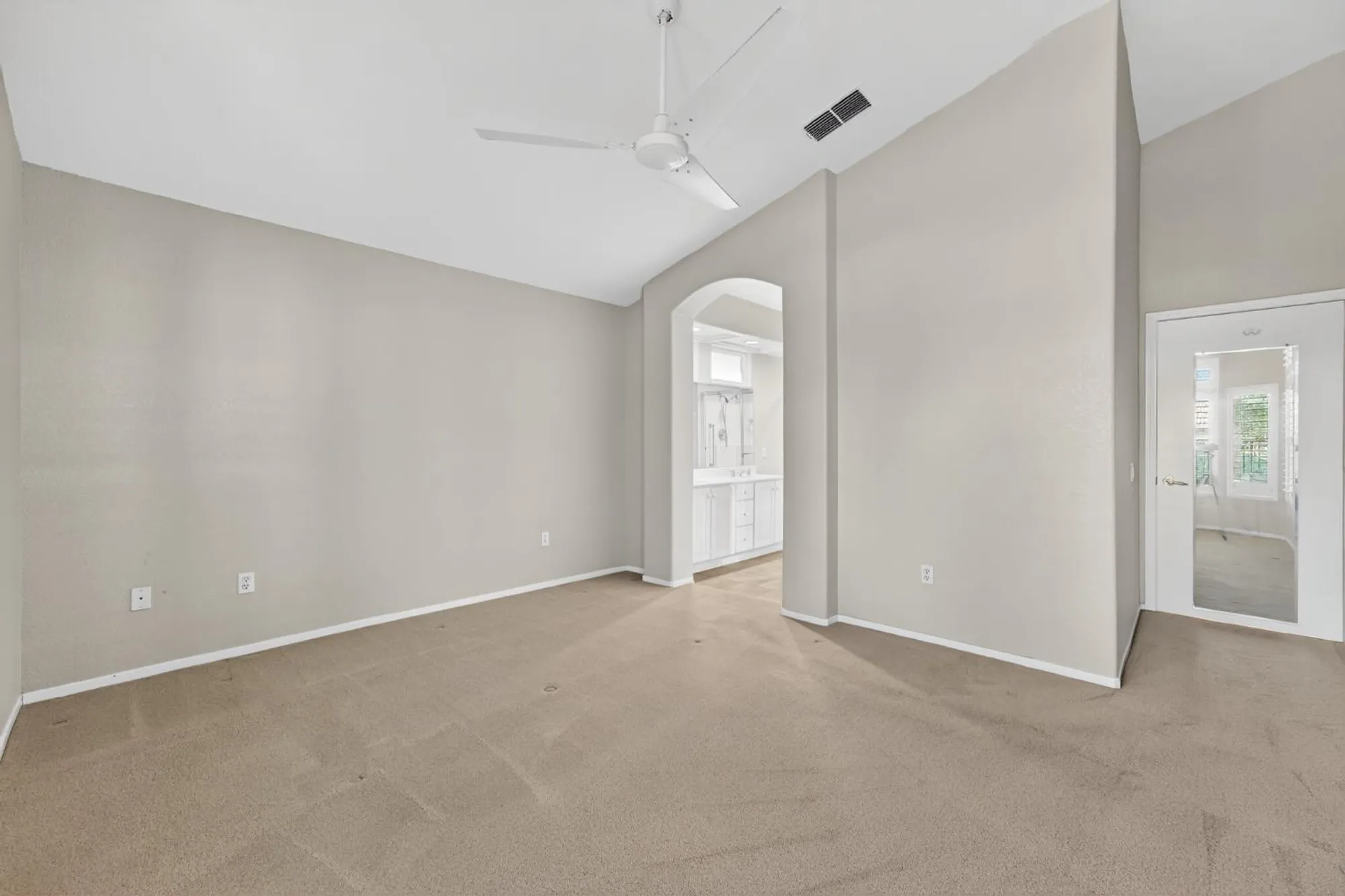 Property Slideshow image 22 of 41 | 5964 whisperlodge way, Roseville, CA, 95747