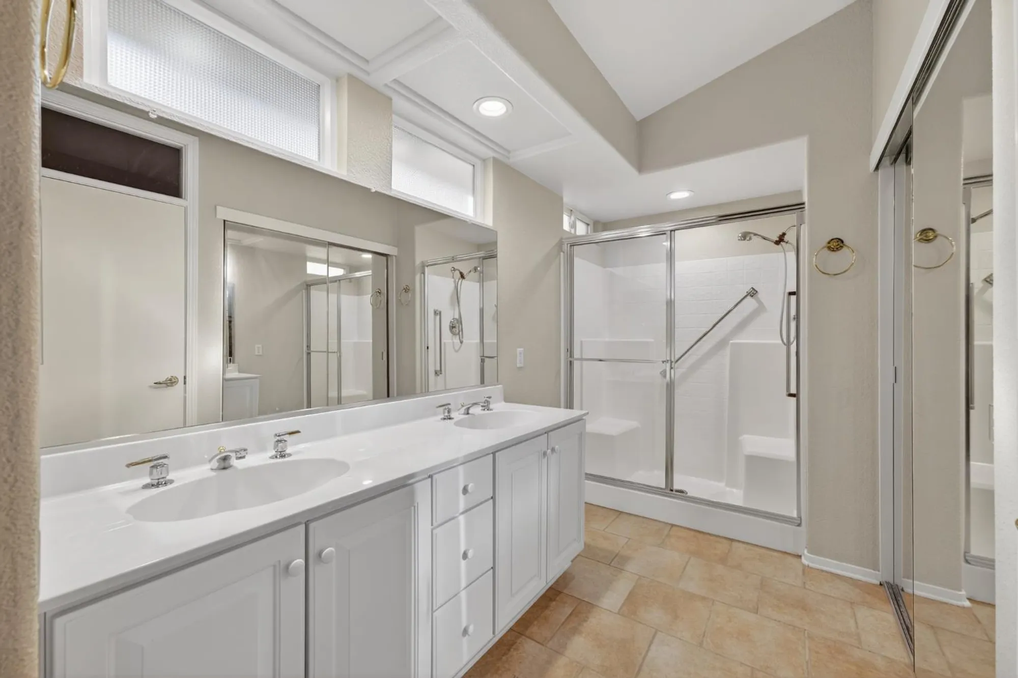 Property Slideshow image 23 of 41 | 5964 whisperlodge way, Roseville, CA, 95747