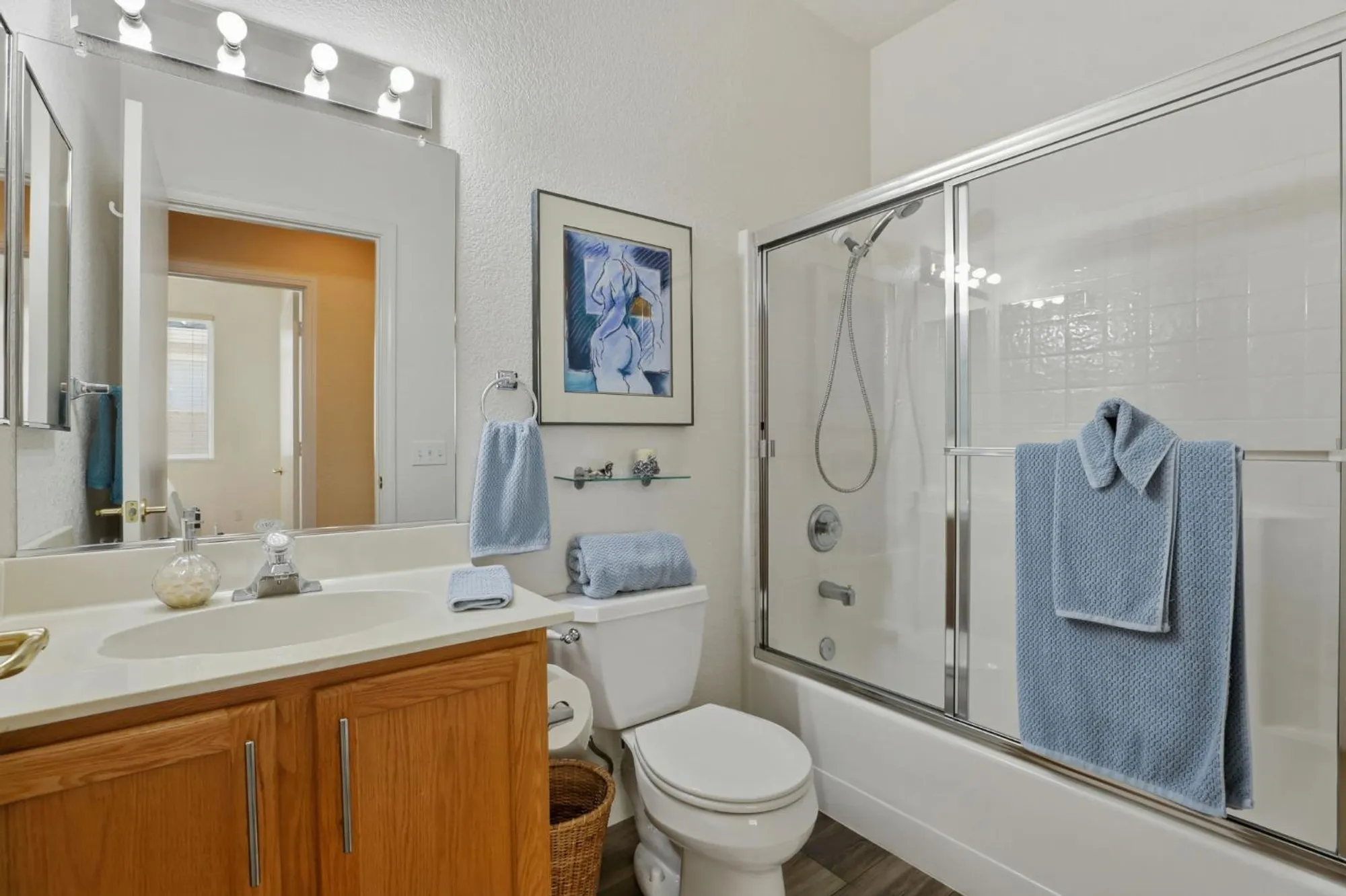 Property Slideshow image 7 of 26 | 7016 mule team way, Roseville, CA, 95747