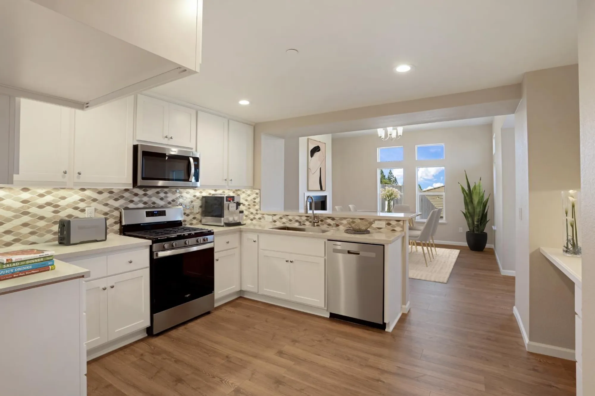 Property Slideshow image 6 of 7 | 1811 goldstone ave, Jackson, CA, 95642