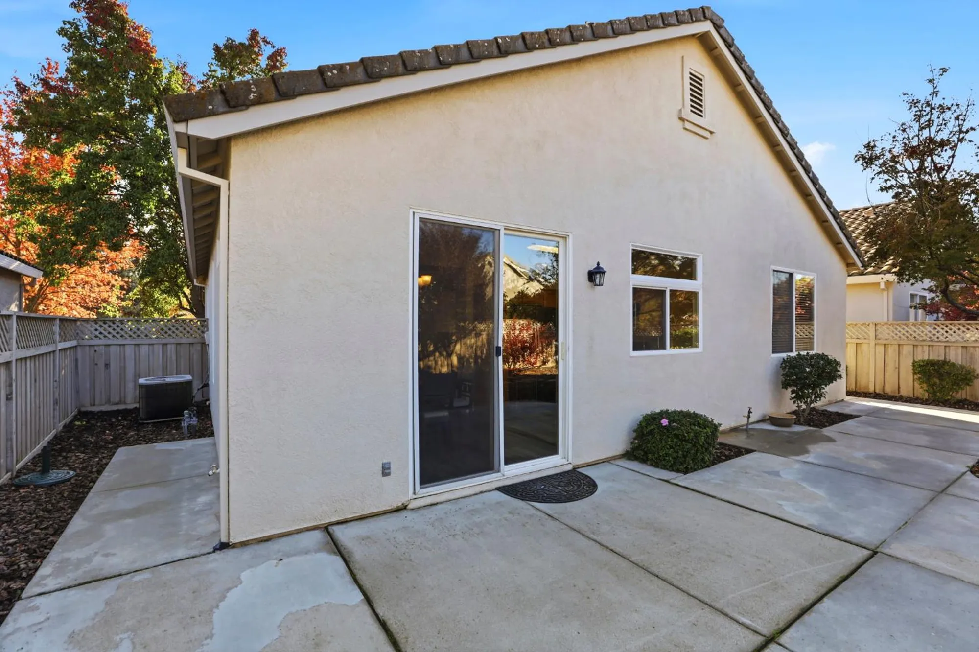 Property Slideshow image 20 of 26 | 7016 mule team way, Roseville, CA, 95747