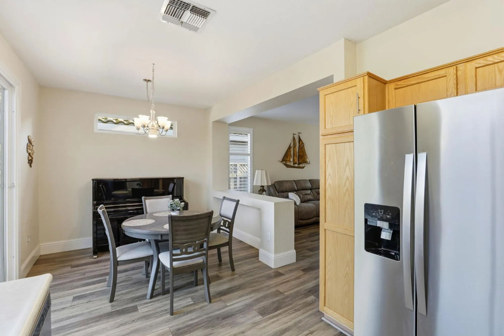 Property Slideshow image 15 of 26 | 7016 mule team way, Roseville, CA, 95747