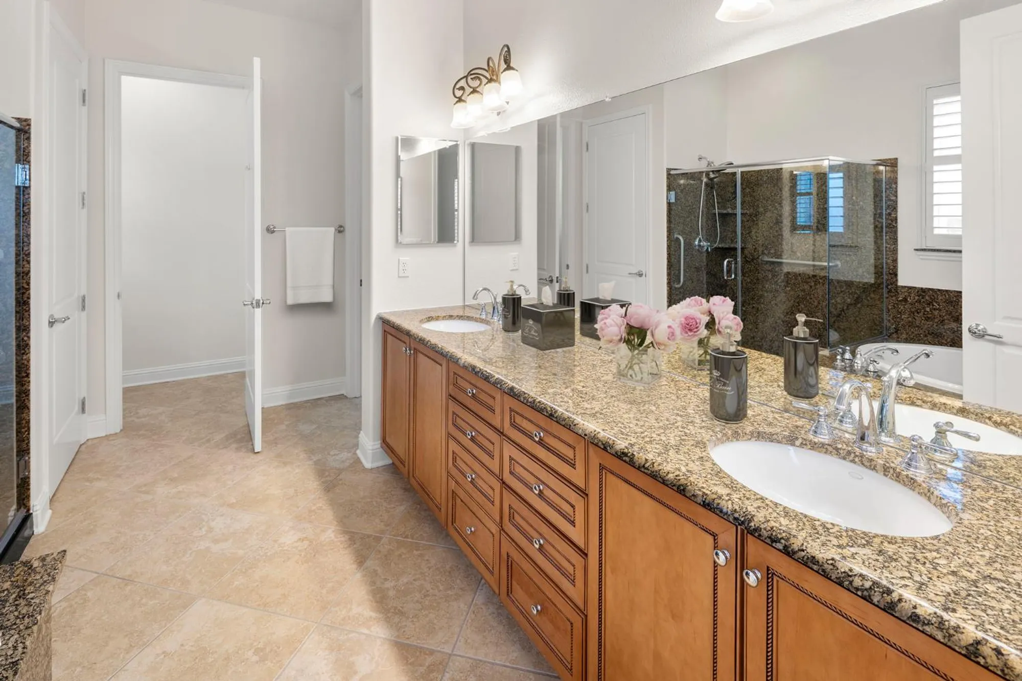 Property Slideshow image 12 of 60 | 2144 penstone loop, Roseville, CA, 95747