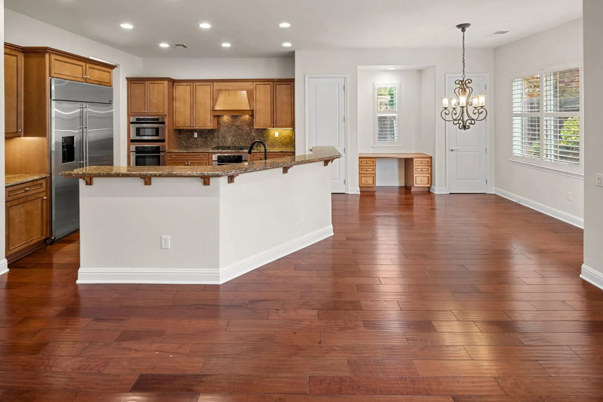 Property Slideshow image 23 of 60 | 2144 penstone loop, Roseville, CA, 95747