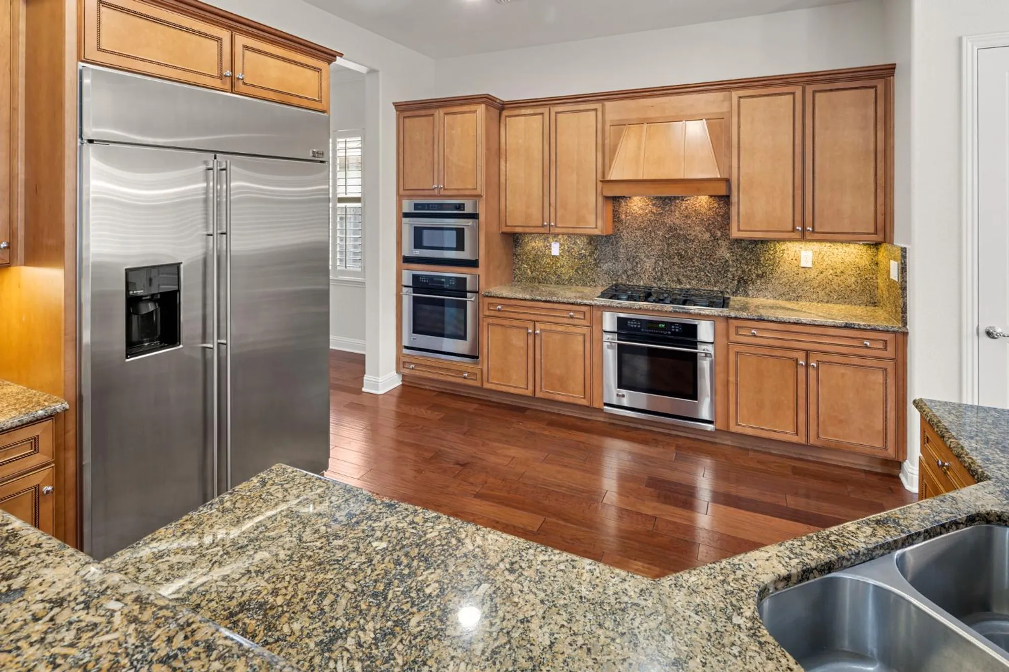 Property Slideshow image 25 of 60 | 2144 penstone loop, Roseville, CA, 95747