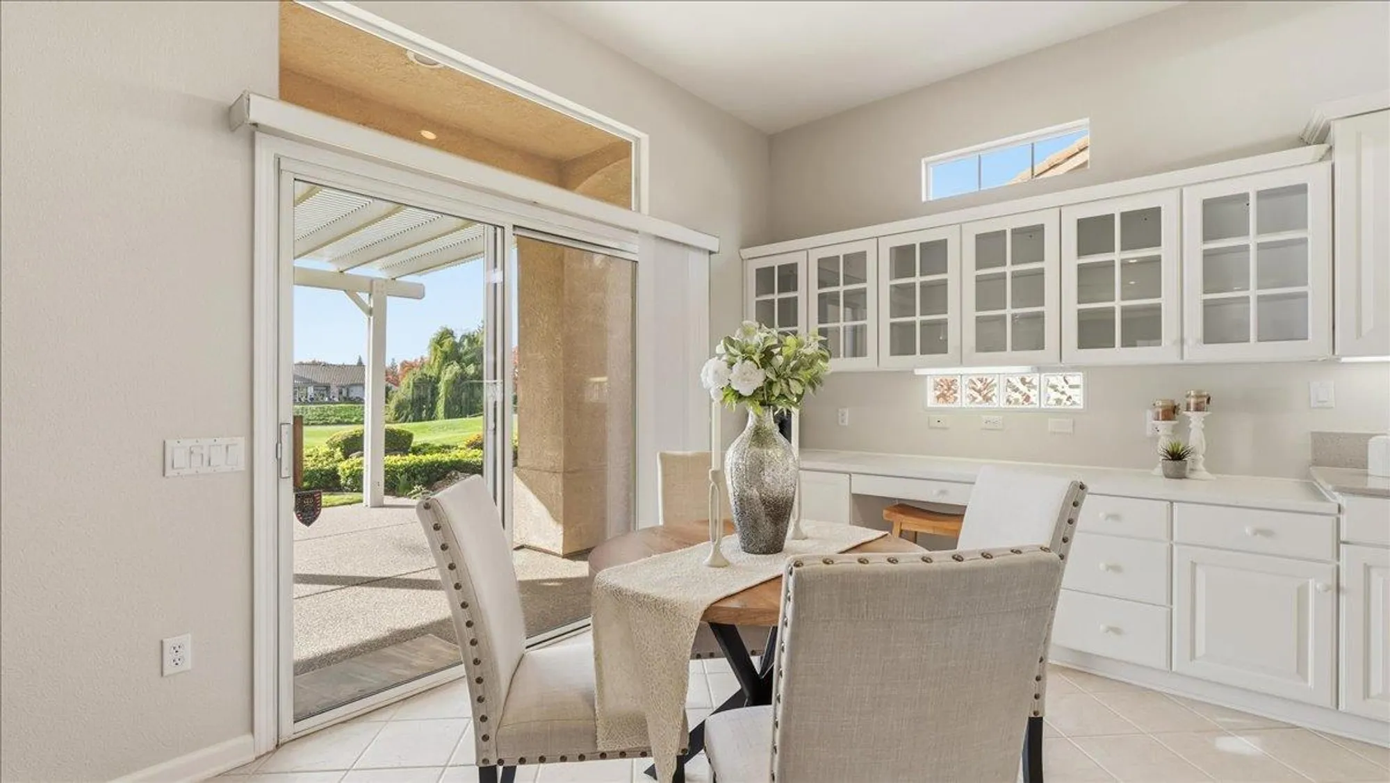 Property Slideshow image 13 of 44 | 7408 whistlestop way, Roseville, CA, 95747