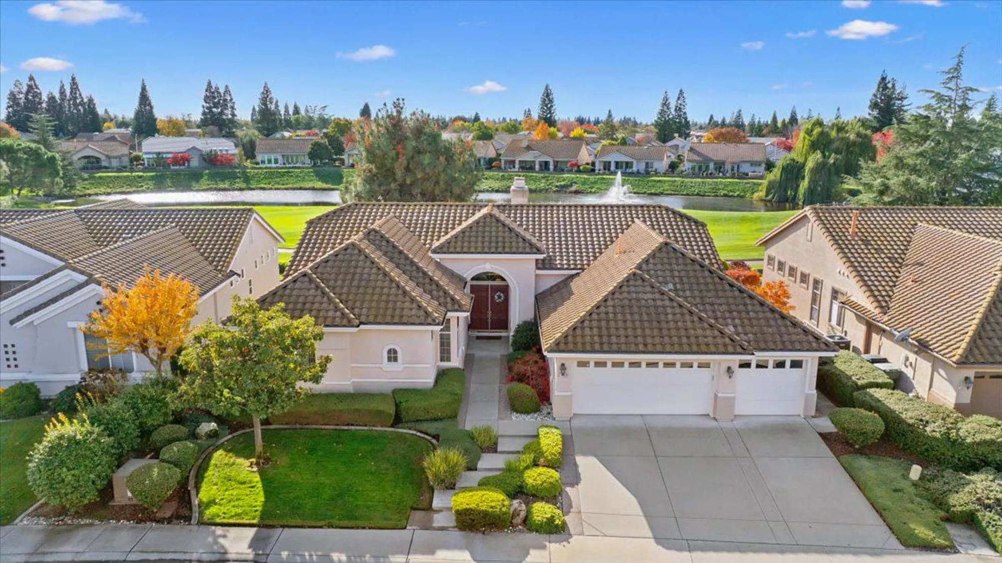 Property Slideshow image 1 of 44 | 7408 whistlestop way, Roseville, CA, 95747