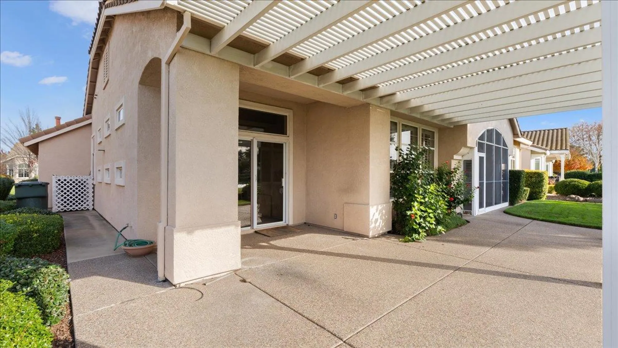 Property Slideshow image 36 of 44 | 7408 whistlestop way, Roseville, CA, 95747