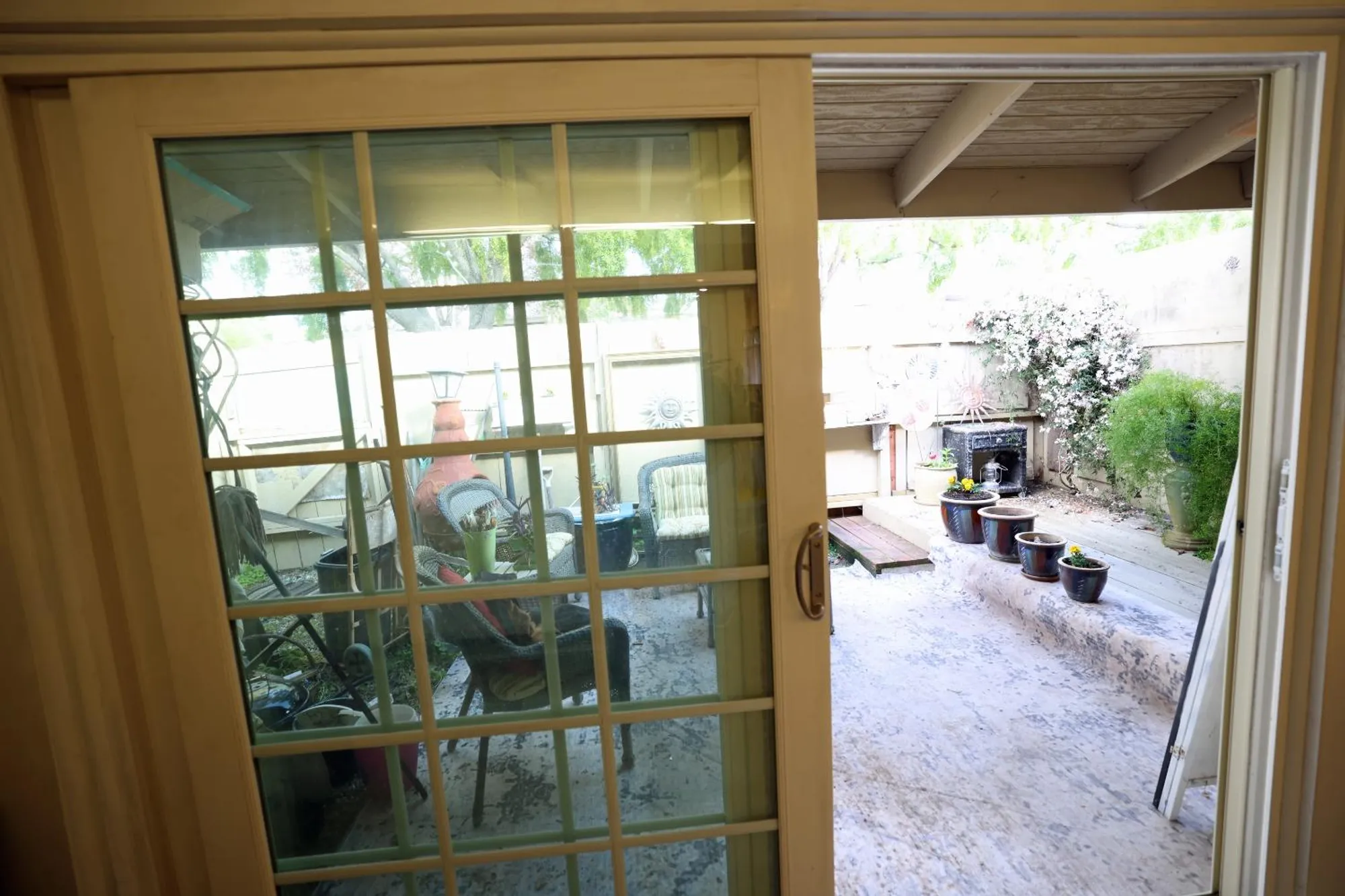 Property Slideshow image 16 of 36 | 110 hacienda carmel, Carmel, CA, 93923