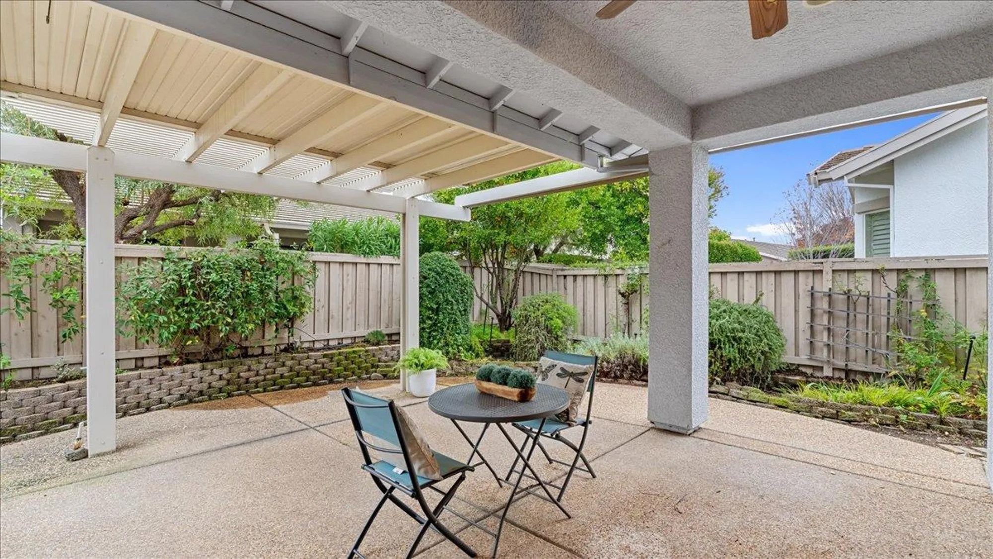 Property Slideshow image 25 of 30 | 1181 segolily ln, Lincoln, CA, 95648