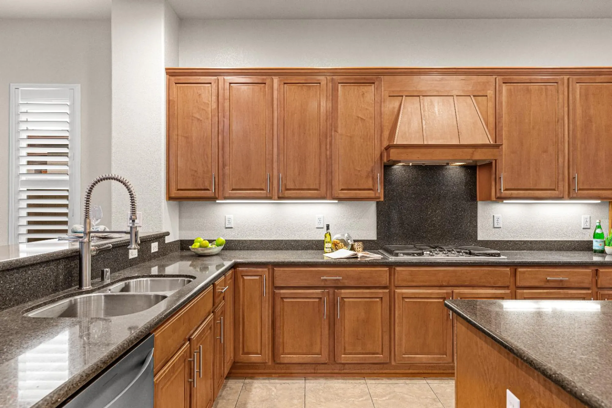 Property Slideshow image 19 of 94 | 1393 cobblecreek st, Manteca, CA, 95336