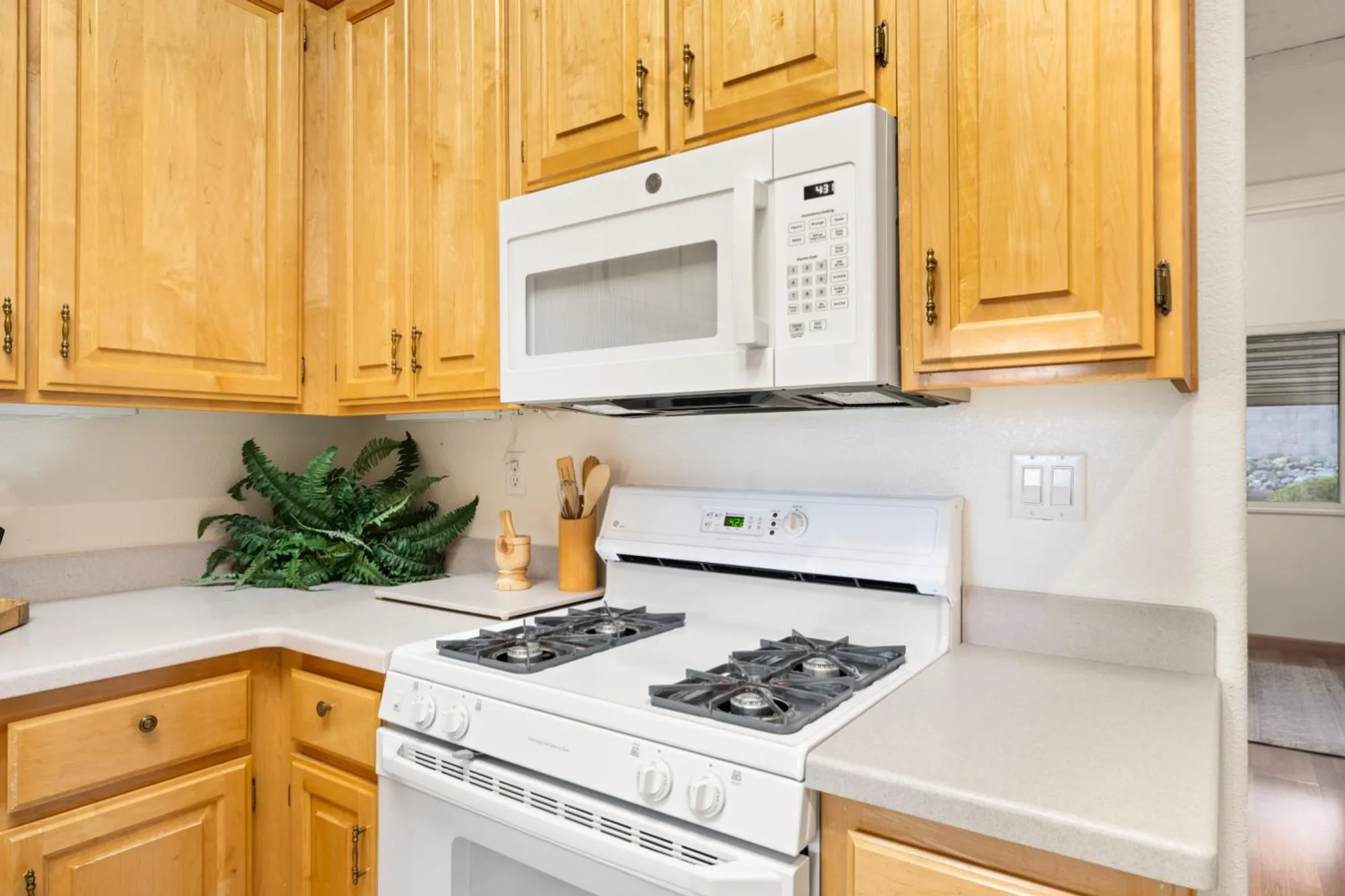 Property Slideshow image 19 of 41 | 500 diamond glen cir, Folsom, CA, 95630