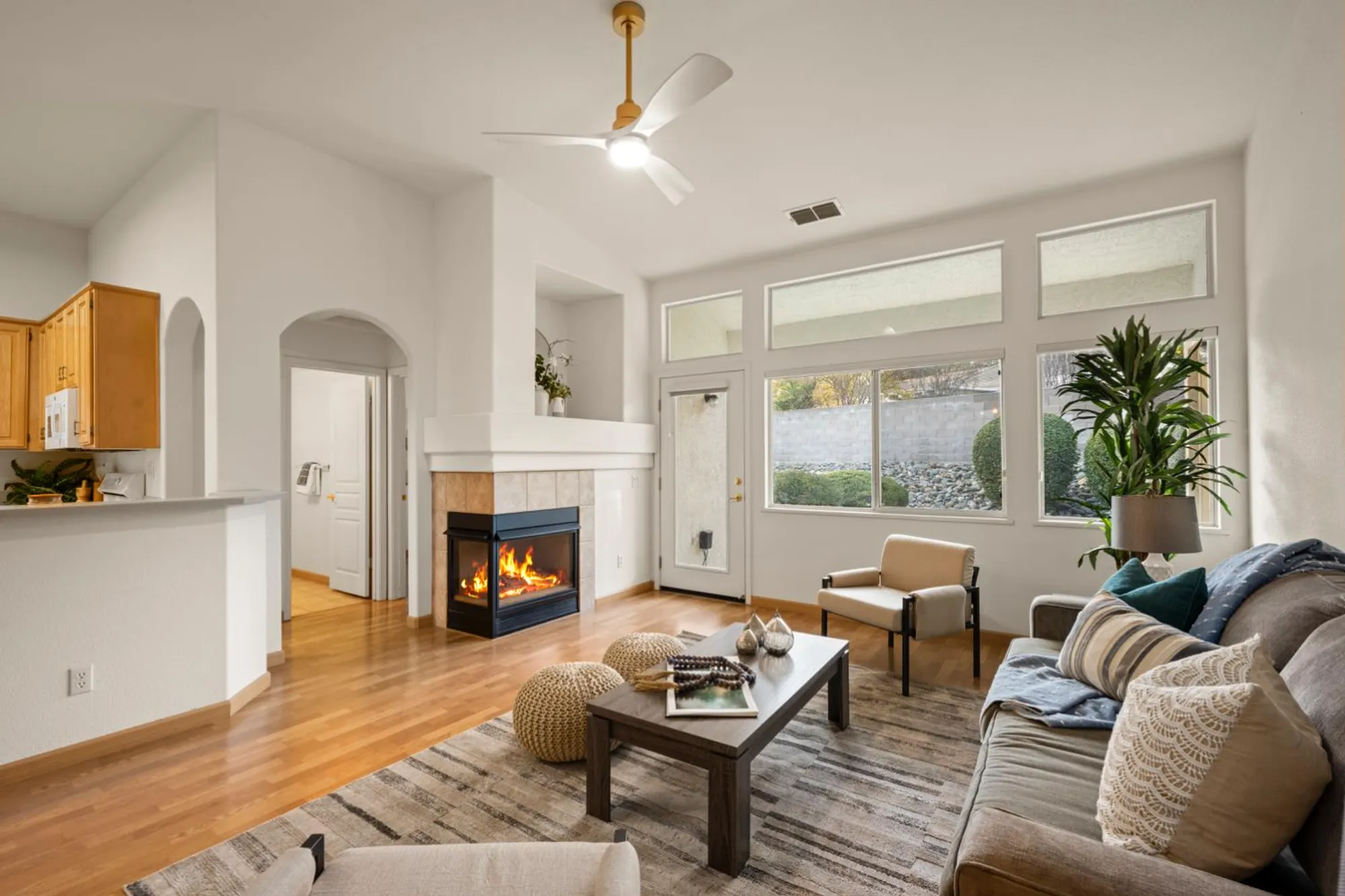 Property Slideshow image 8 of 41 | 500 diamond glen cir, Folsom, CA, 95630