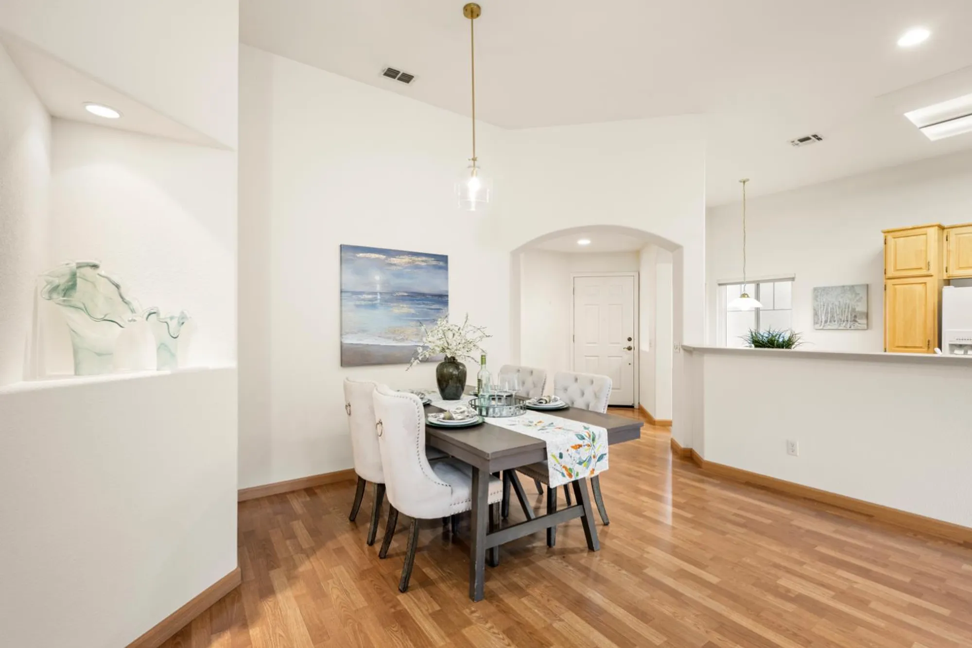 Property Slideshow image 13 of 41 | 500 diamond glen cir, Folsom, CA, 95630