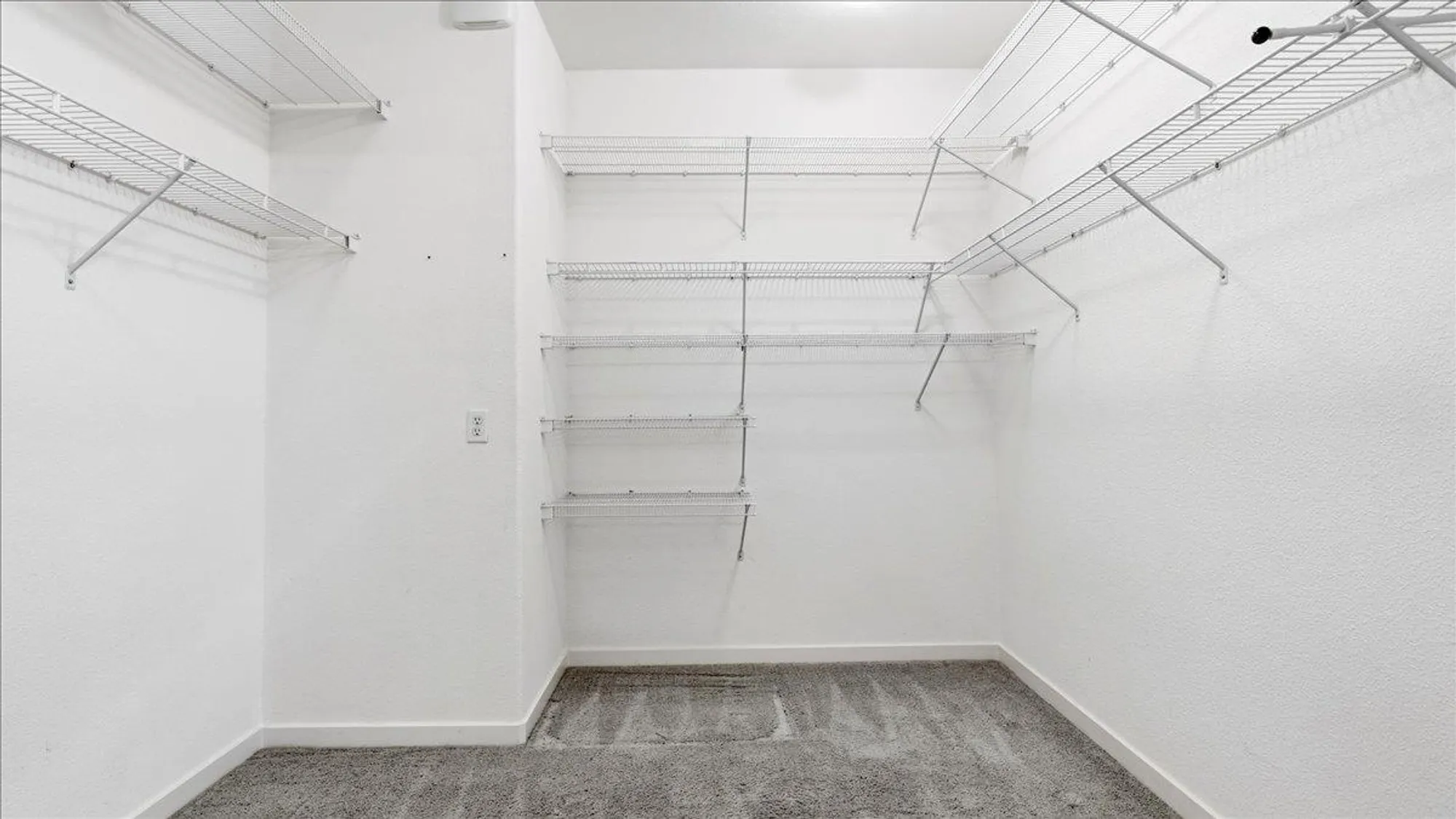 Property Slideshow image 18 of 30 | 1181 segolily ln, Lincoln, CA, 95648