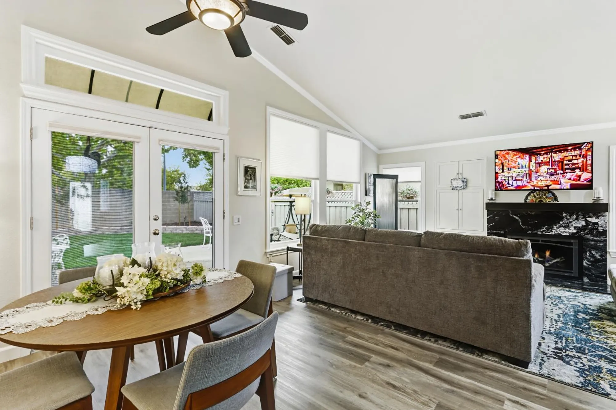 Property Slideshow image 9 of 33 | 5297 angelrock loop, Roseville, CA, 95747