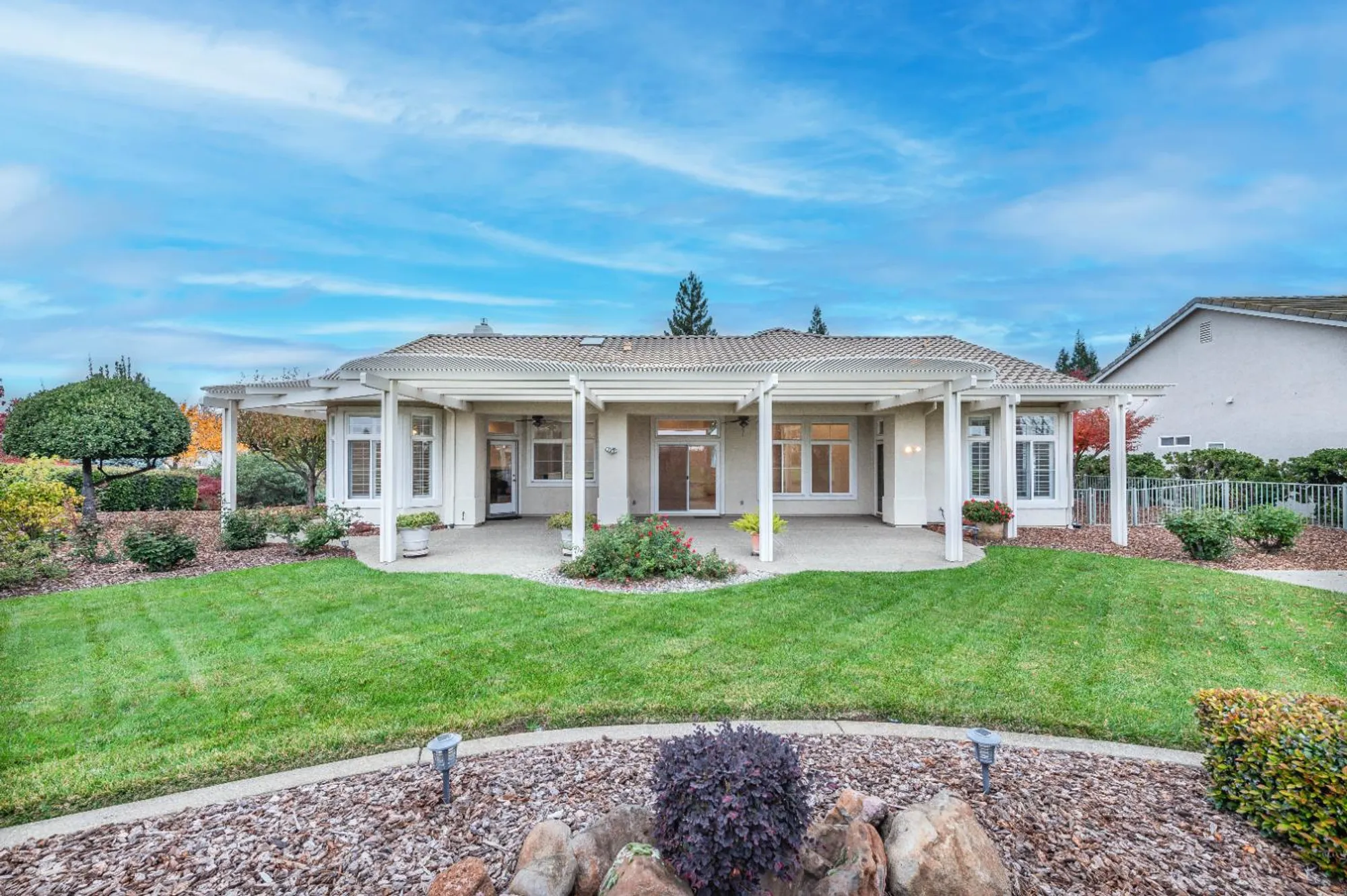 Property Slideshow image 43 of 49 | 7424 school house ln, Roseville, CA, 95747