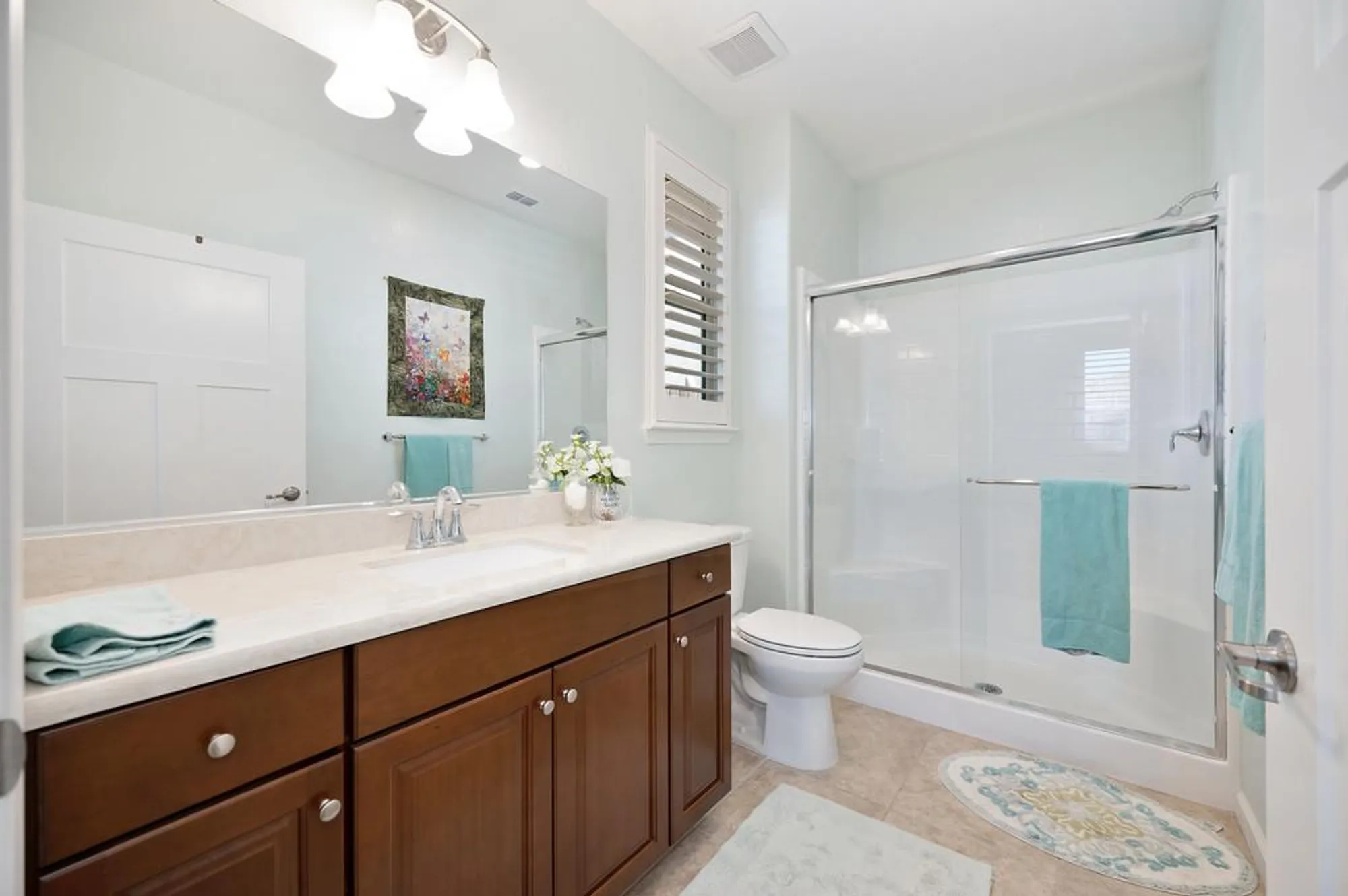 Property Slideshow image 23 of 57 | 9173 vervain way, Sacramento, CA, 95829