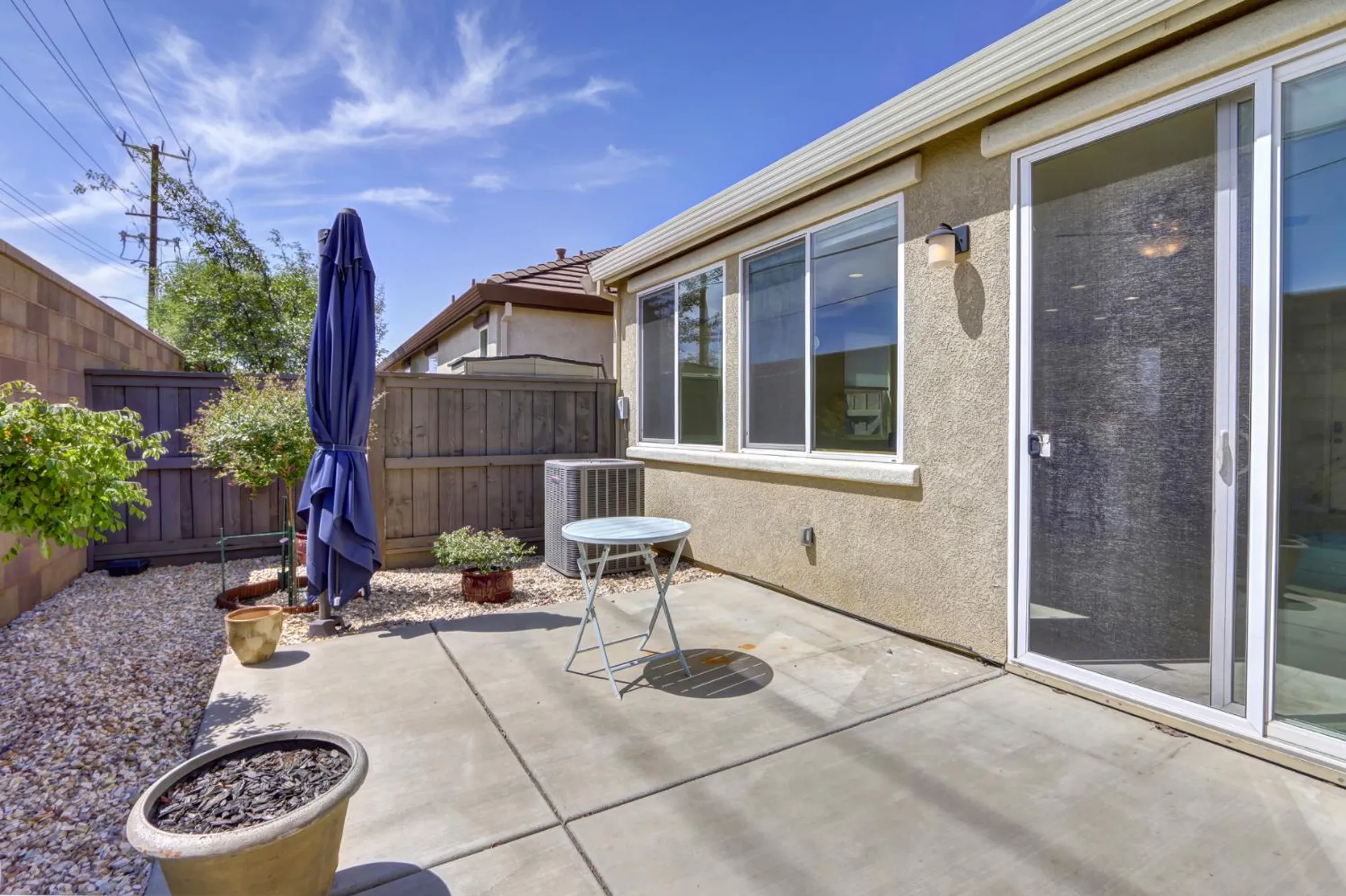 Property Slideshow image 20 of 26 | 9747 dartwell way, Sacramento, CA, 95829
