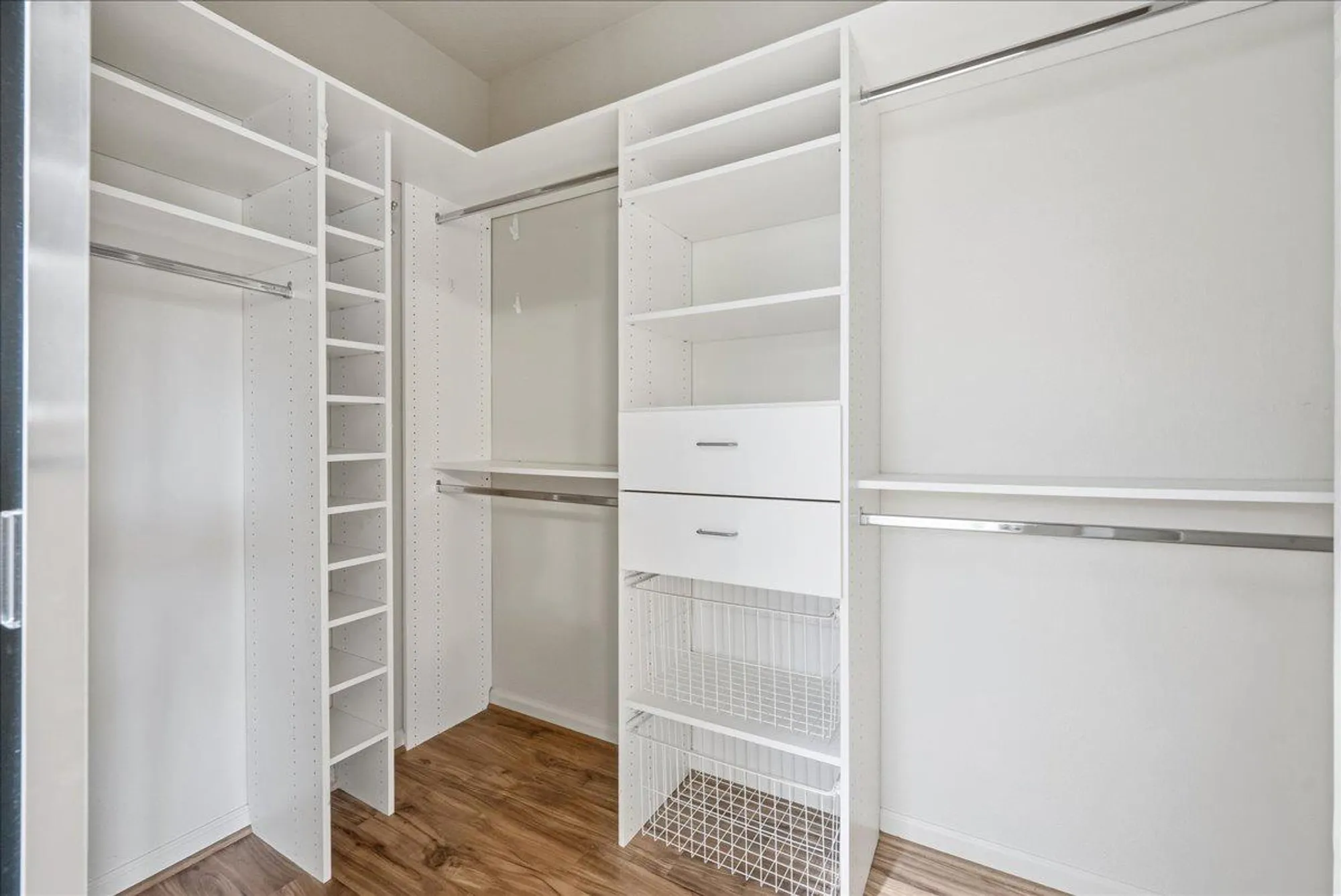 Property Slideshow image 13 of 37 | 286 lariat loop, Lincoln, CA, 95648