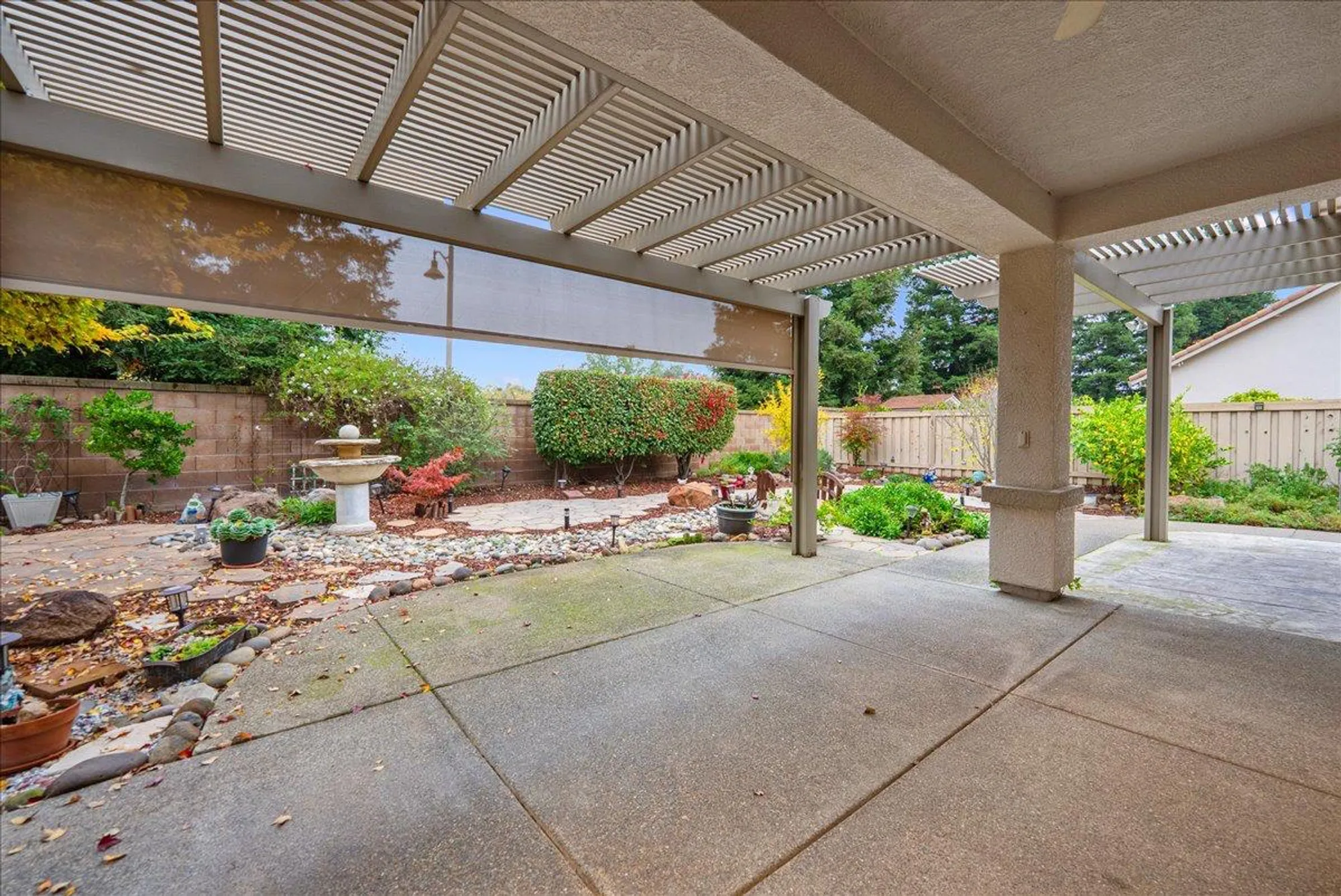 Property Slideshow image 18 of 37 | 286 lariat loop, Lincoln, CA, 95648