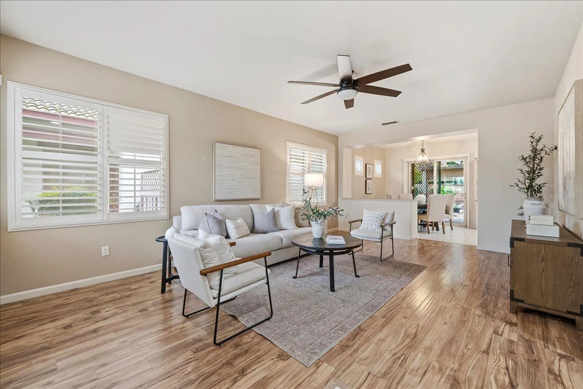 Property Slideshow image 4 of 37 | 286 lariat loop, Lincoln, CA, 95648