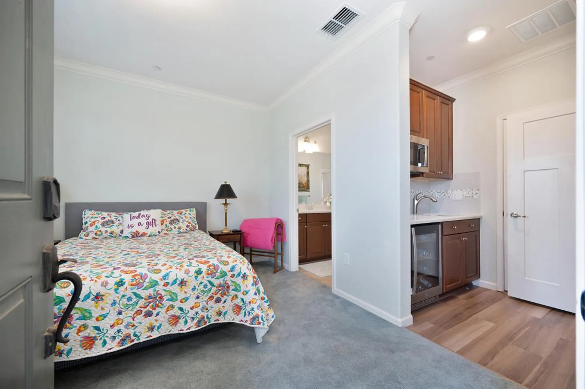 Property Slideshow image 19 of 57 | 9173 vervain way, Sacramento, CA, 95829