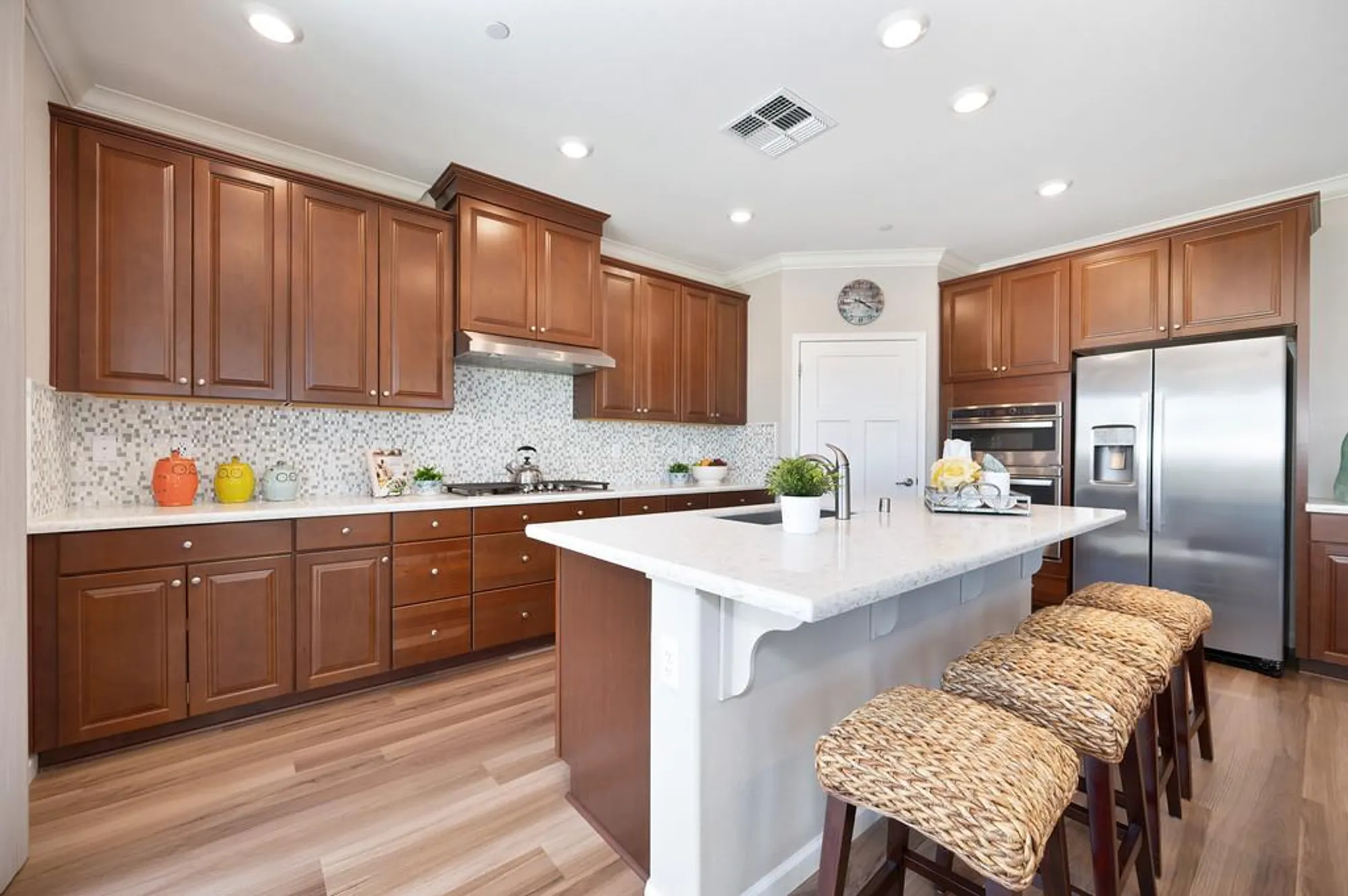 Property Slideshow image 15 of 57 | 9173 vervain way, Sacramento, CA, 95829