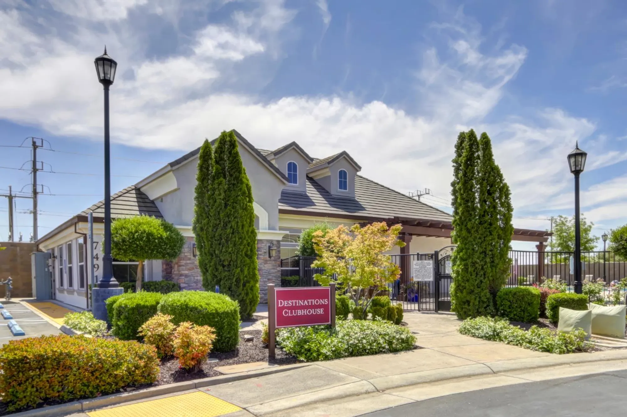 Property Slideshow image 23 of 26 | 9747 dartwell way, Sacramento, CA, 95829