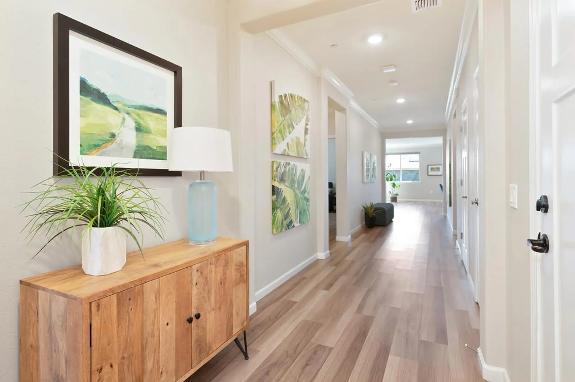 Property Slideshow image 7 of 57 | 9173 vervain way, Sacramento, CA, 95829