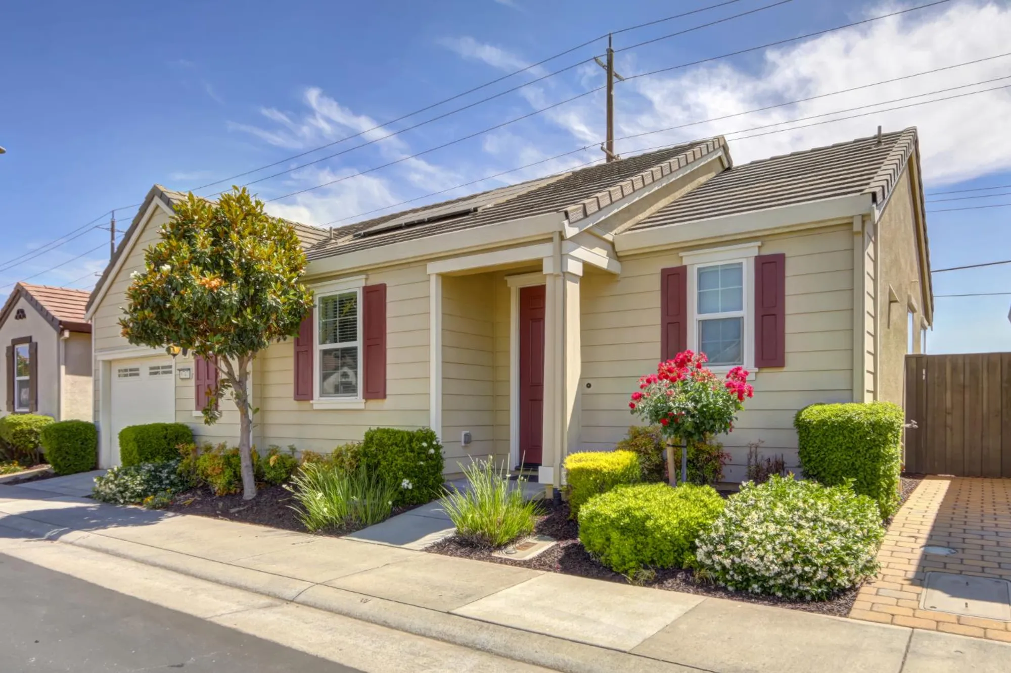 Property Slideshow image 26 of 26 | 9747 dartwell way, Sacramento, CA, 95829