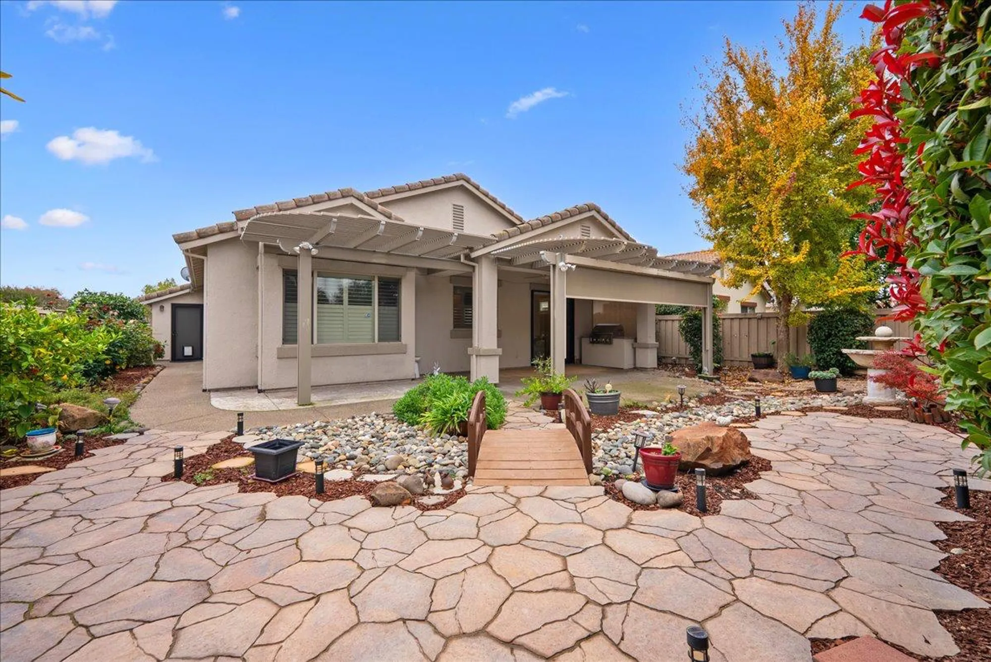 Property Slideshow image 22 of 37 | 286 lariat loop, Lincoln, CA, 95648