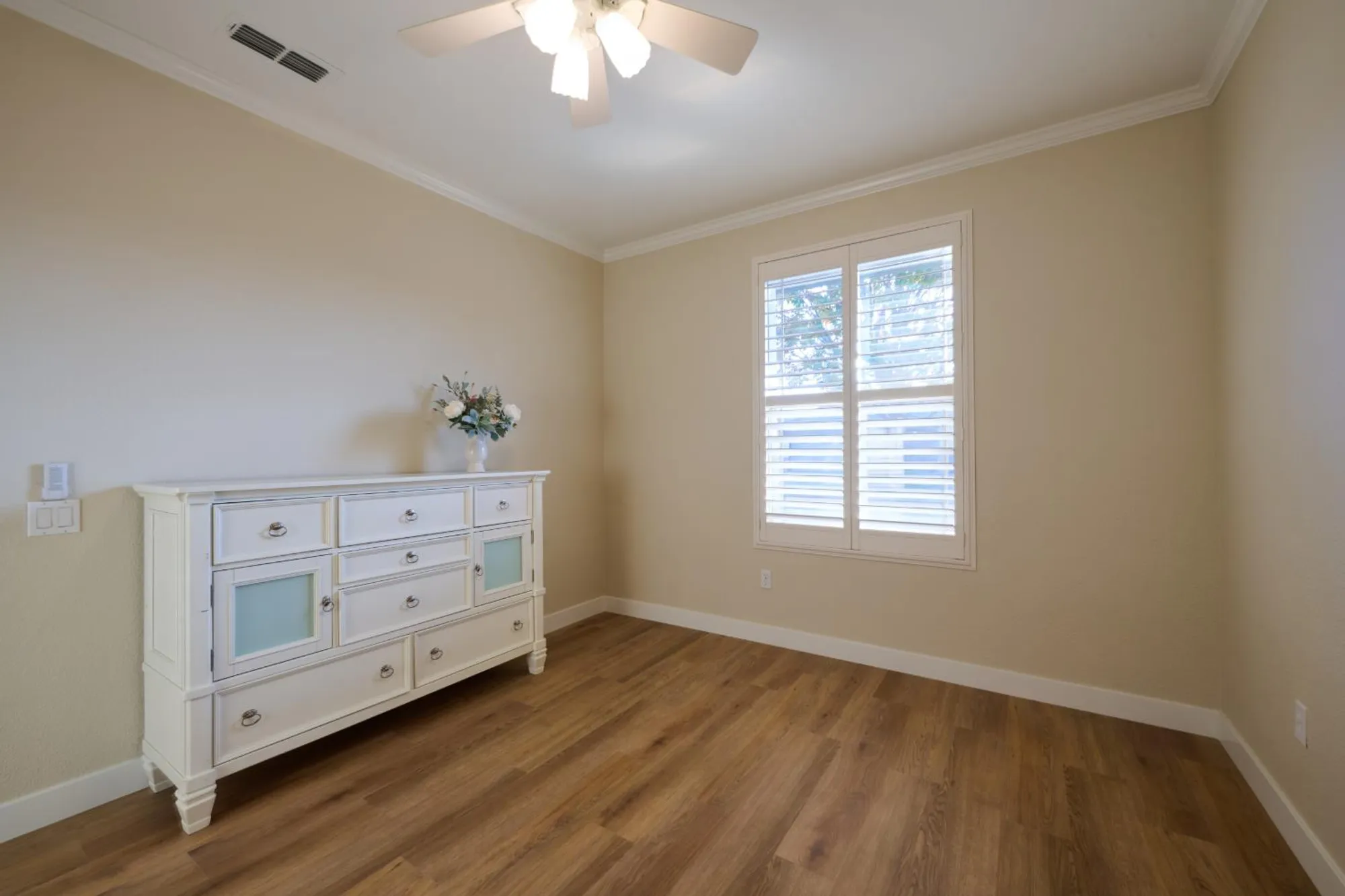 Property Slideshow image 21 of 45 | 401 wood duck ct, Lincoln, CA, 95648
