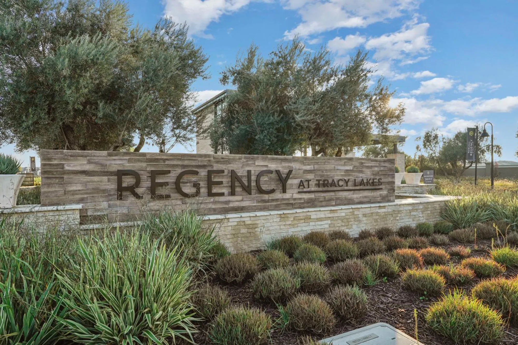 Property Slideshow image 2 of 53 | 1839 snowflower pl, Tracy, CA, 95377