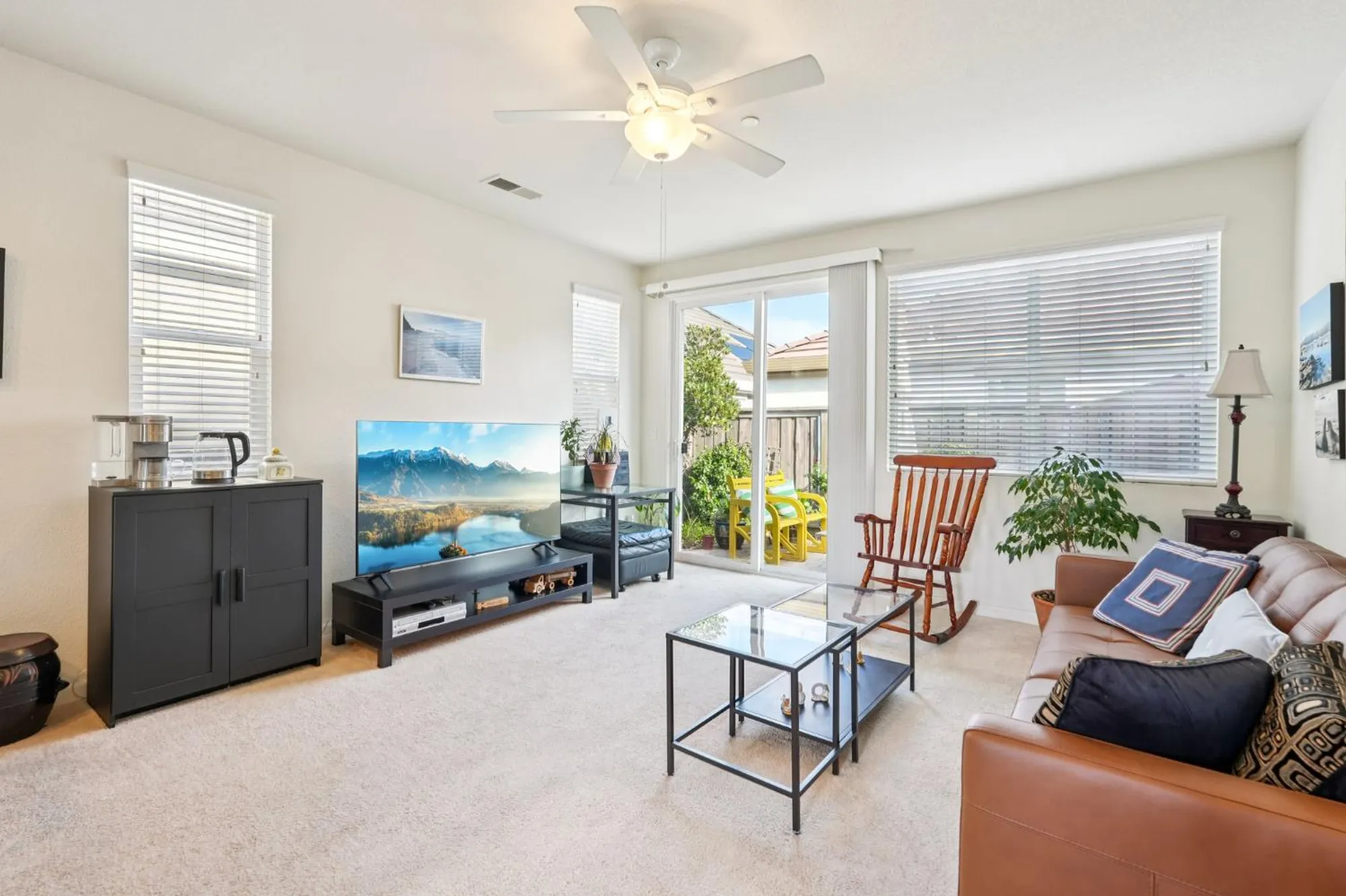 Property Slideshow image 6 of 25 | 7471 chatterton way, Sacramento, CA, 95829