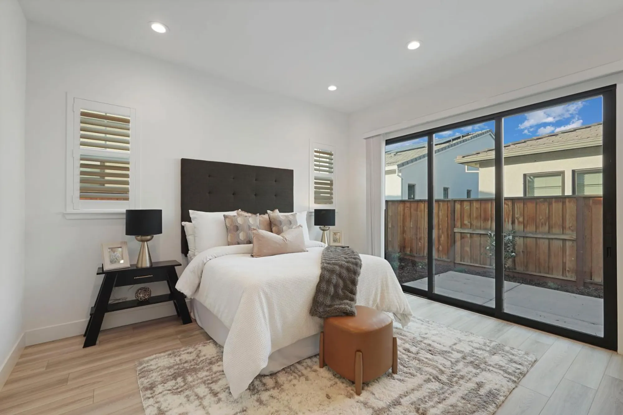 Property Slideshow image 14 of 53 | 1839 snowflower pl, Tracy, CA, 95377