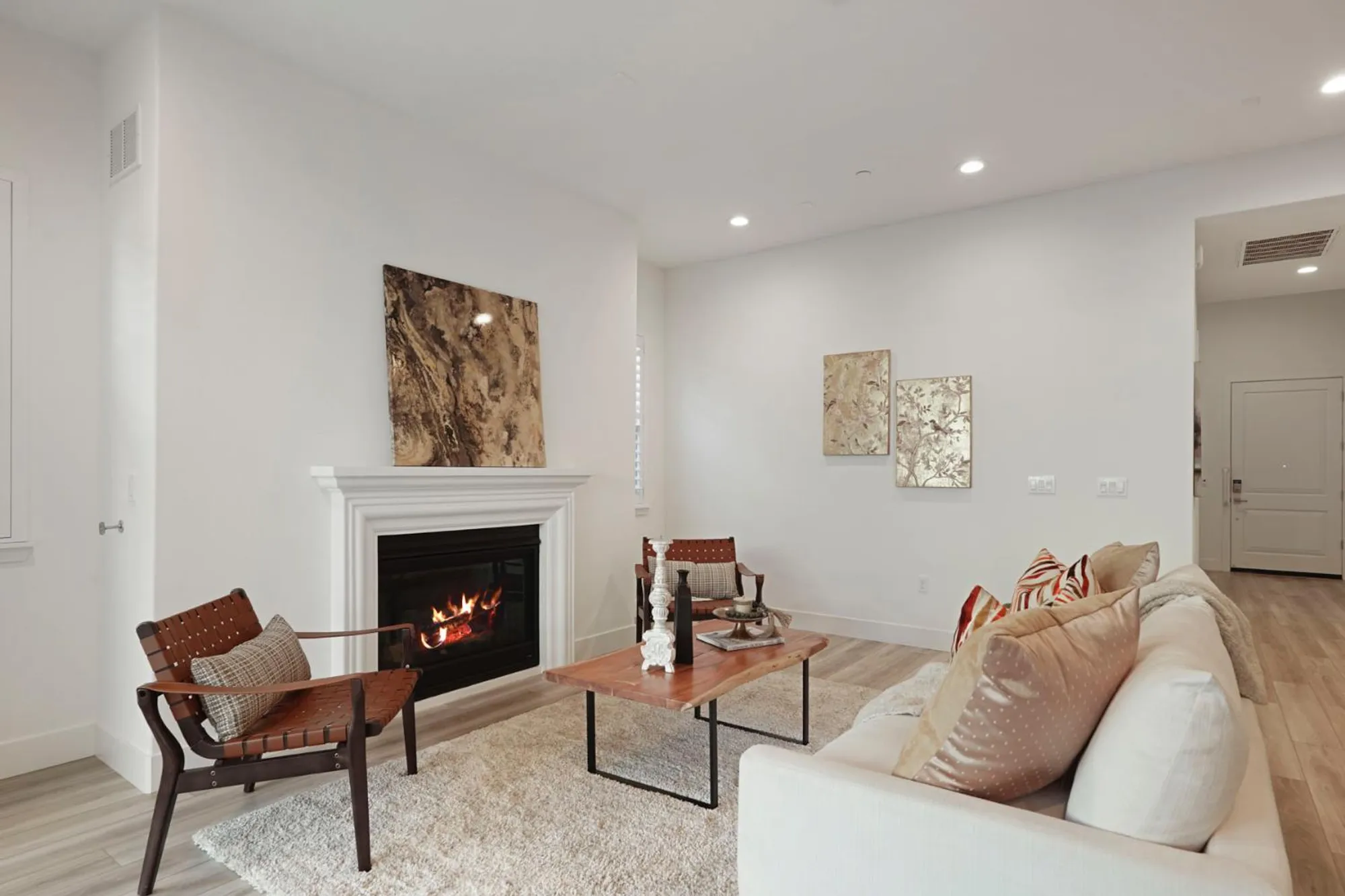 Property Slideshow image 8 of 53 | 1839 snowflower pl, Tracy, CA, 95377