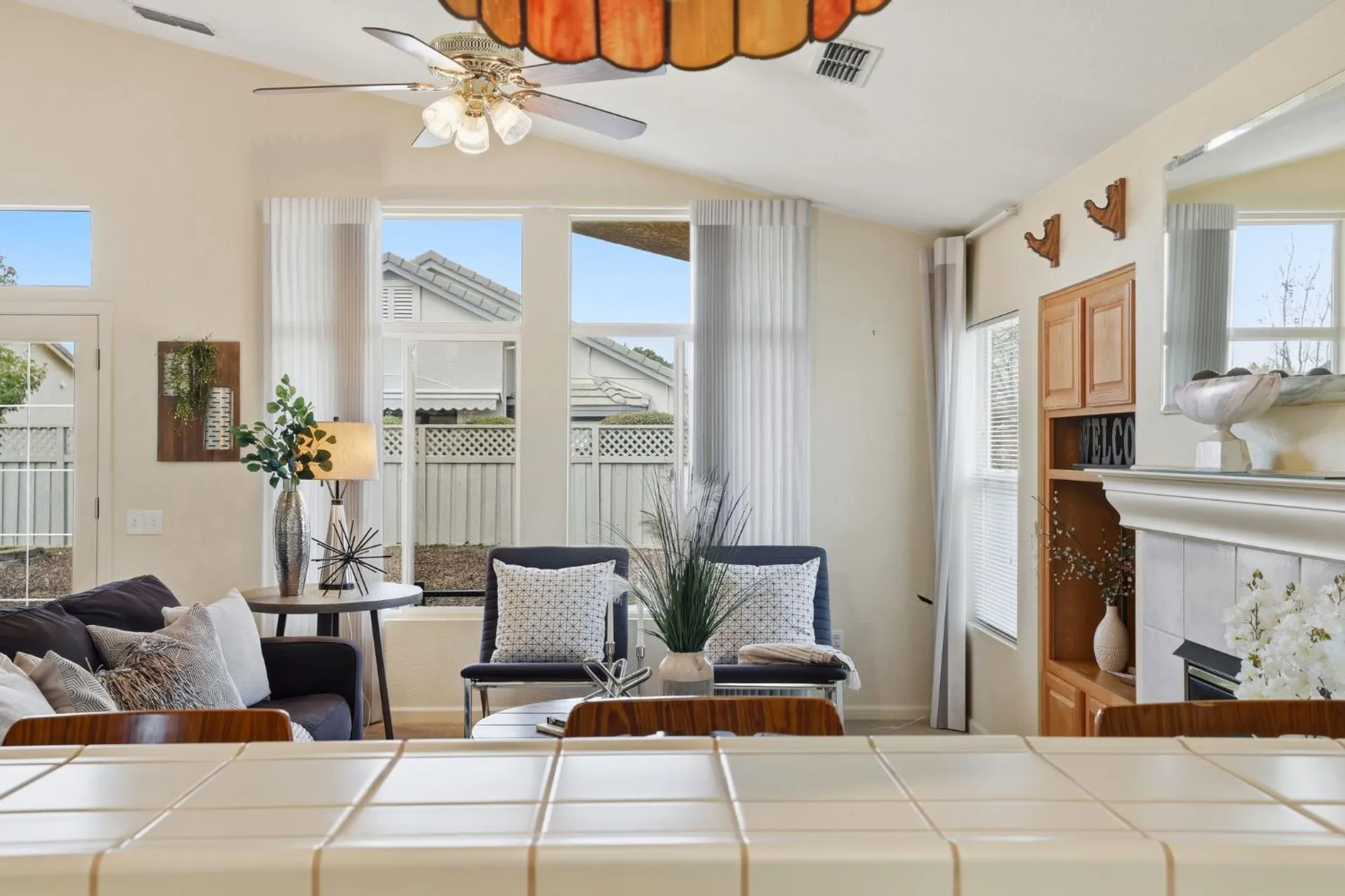 Property Slideshow image 33 of 74 | 100 southern cross ct, Roseville, CA, 95747