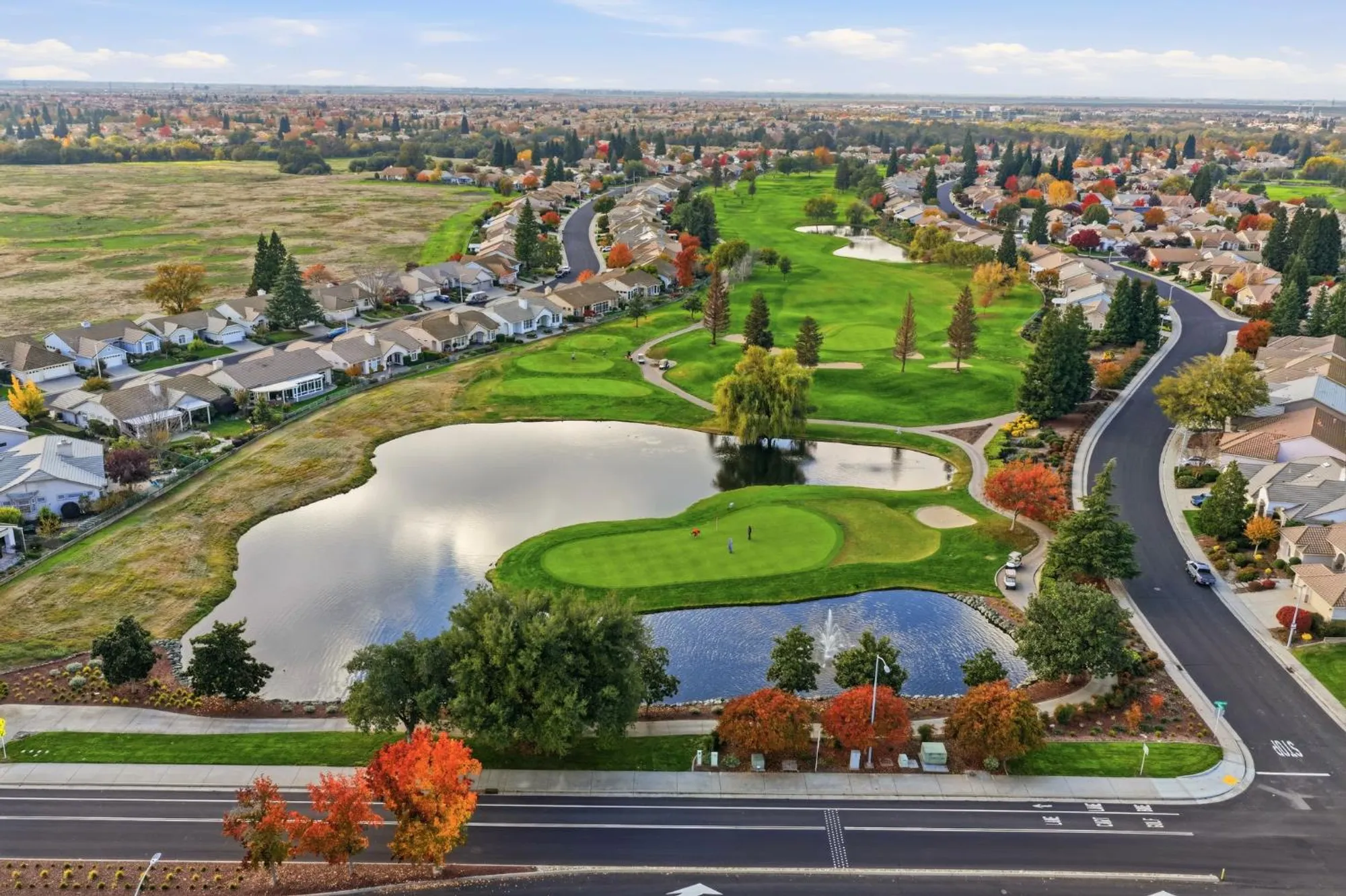 Property Slideshow image 62 of 74 | 100 southern cross ct, Roseville, CA, 95747