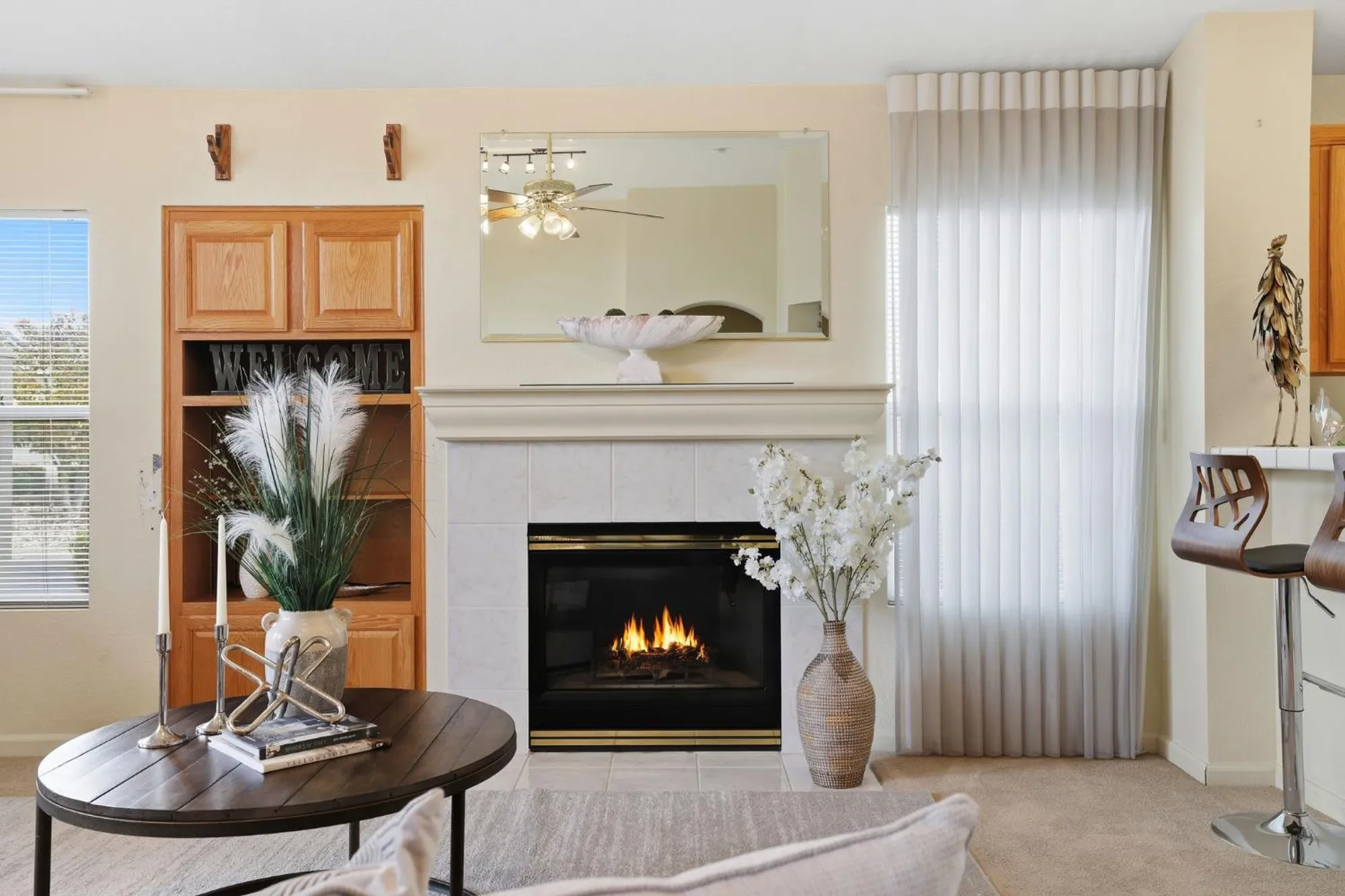 Property Slideshow image 14 of 74 | 100 southern cross ct, Roseville, CA, 95747