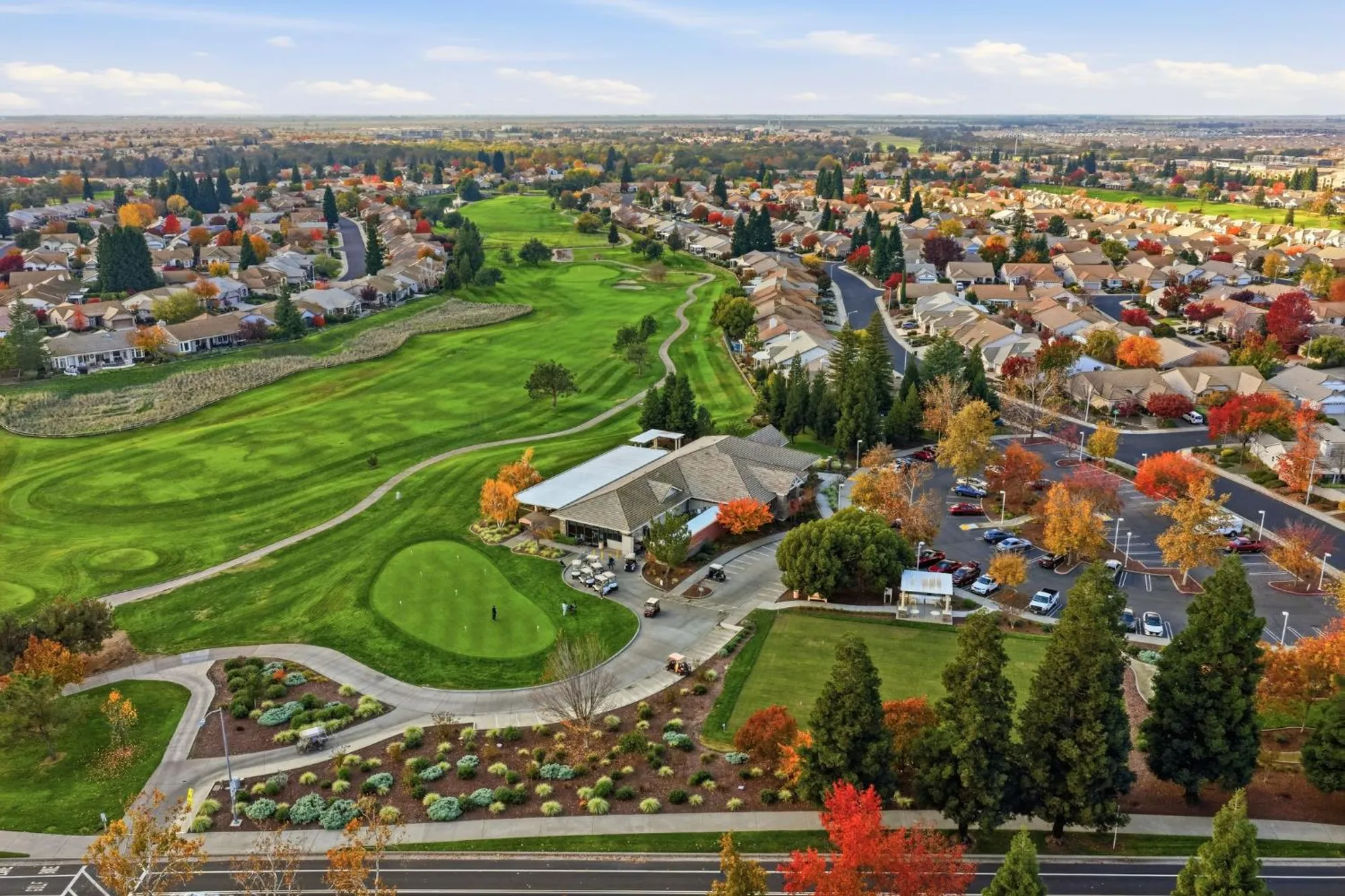 Property Slideshow image 61 of 74 | 100 southern cross ct, Roseville, CA, 95747