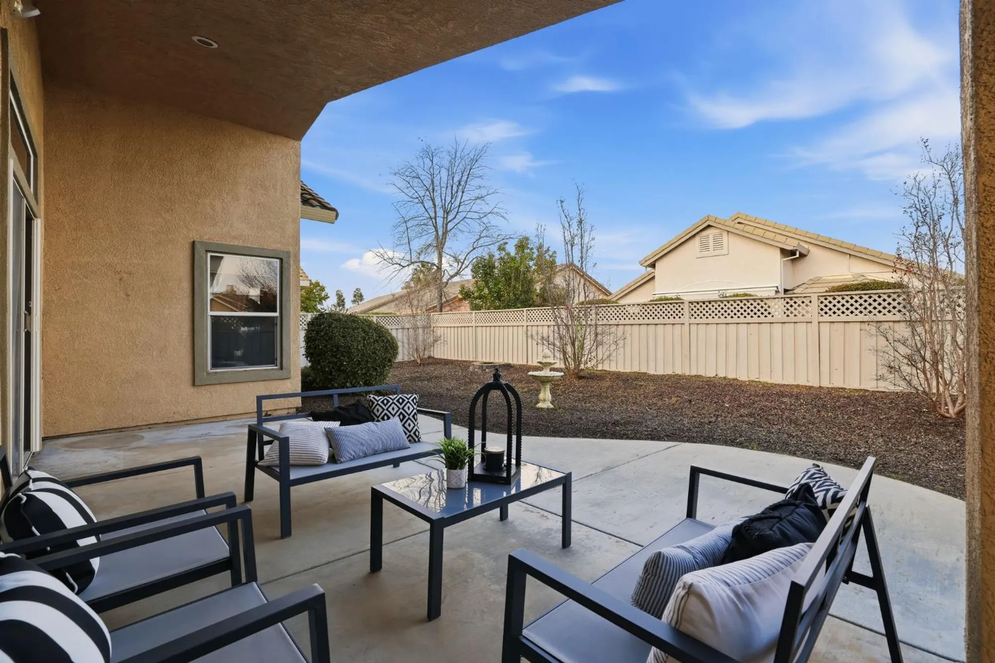 Property Slideshow image 55 of 74 | 100 southern cross ct, Roseville, CA, 95747