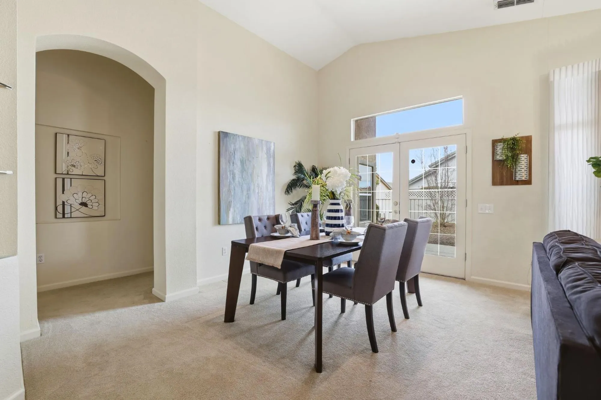 Property Slideshow image 34 of 74 | 100 southern cross ct, Roseville, CA, 95747
