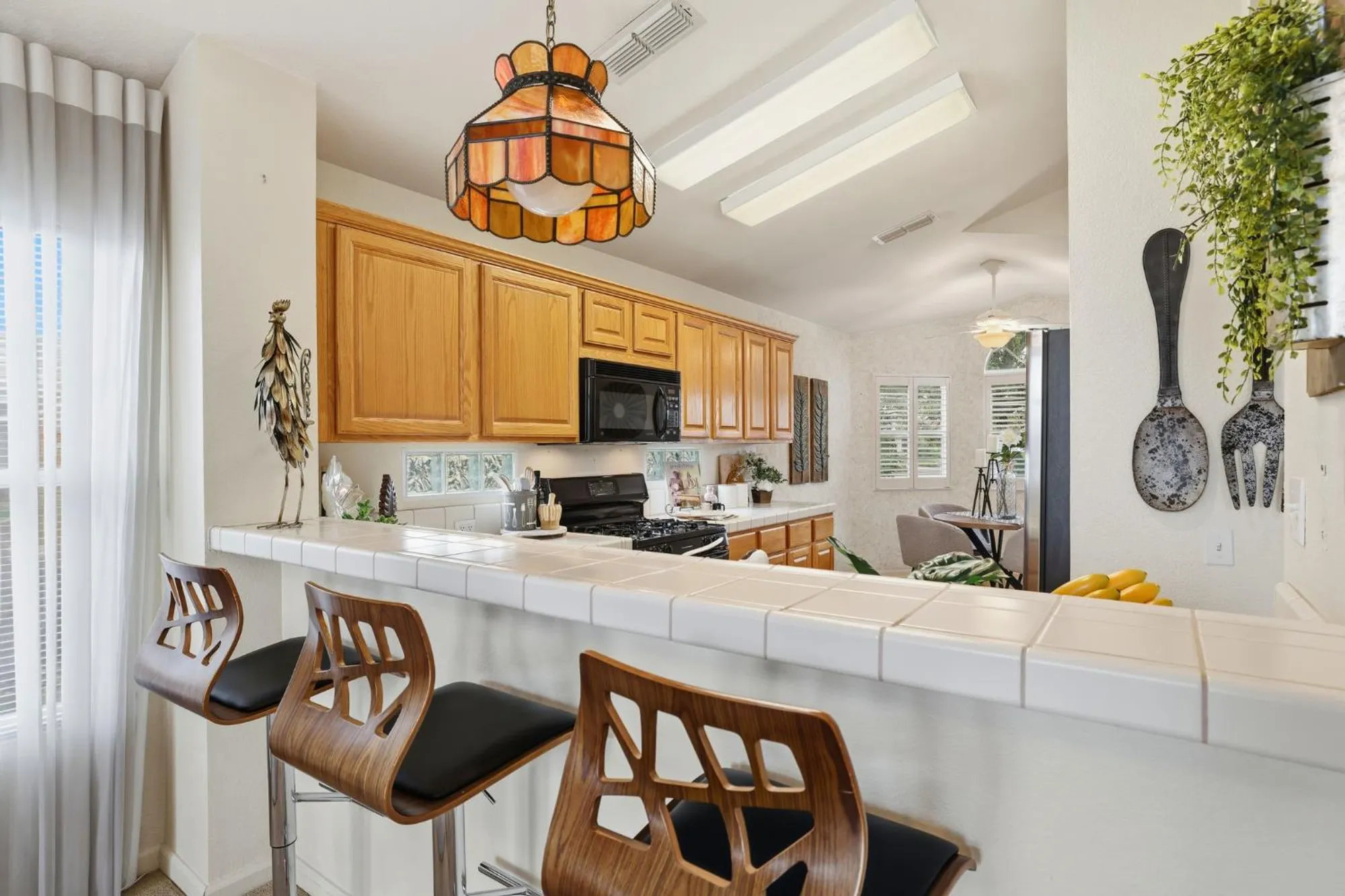 Property Slideshow image 26 of 74 | 100 southern cross ct, Roseville, CA, 95747