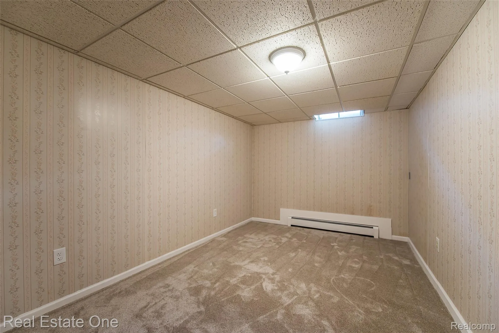 Property Slideshow image 34 of 46 | 25691 lexington dr unit 3, South Lyon, MI, 48178