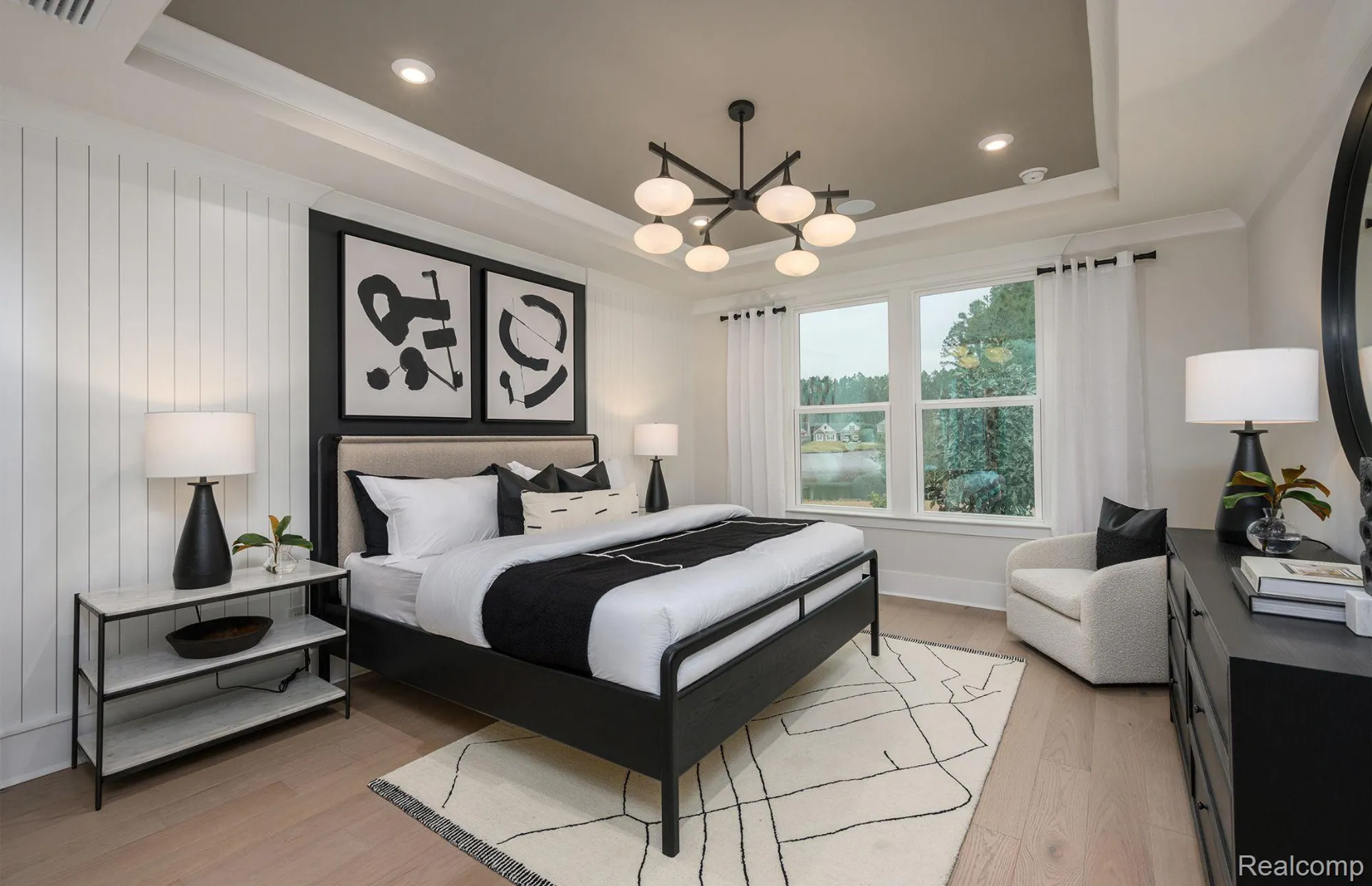 Property Slideshow image 12 of 17 | 2039 marigold way, Milford, MI, 48381