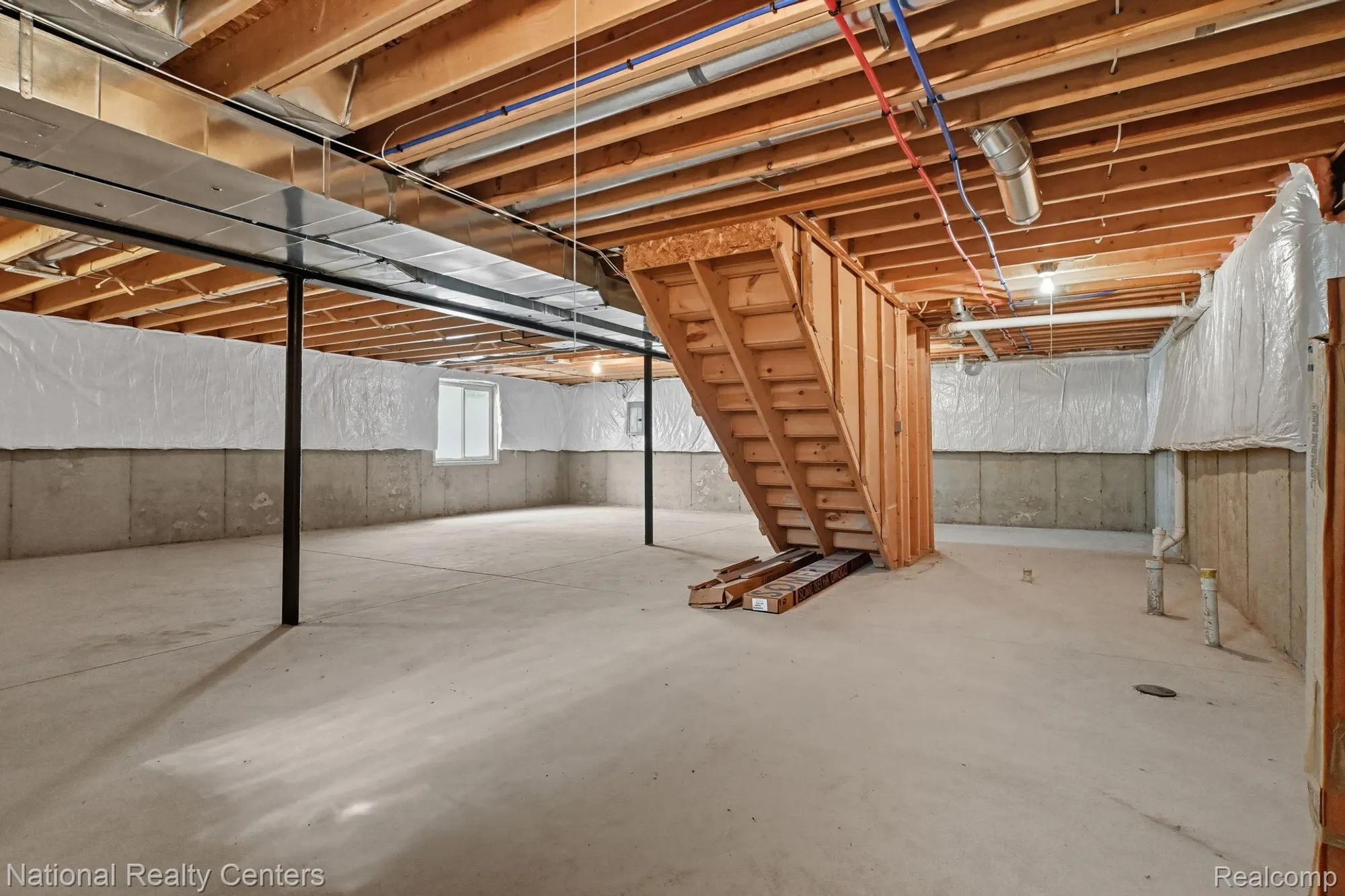 Property Slideshow image 20 of 37 | 4160 wrenwood ln # 29, Canton, MI, 48188