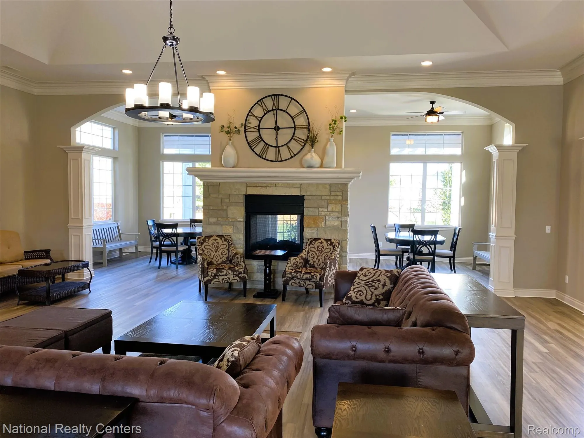 Property Slideshow image 30 of 37 | 4160 wrenwood ln # 29, Canton, MI, 48188