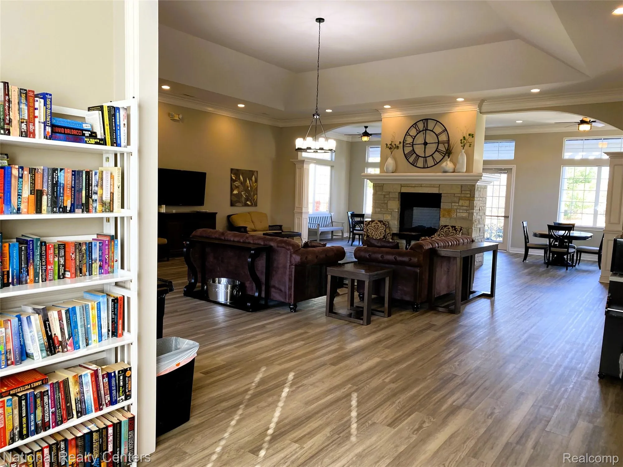 Property Slideshow image 34 of 37 | 4160 wrenwood ln # 29, Canton, MI, 48188